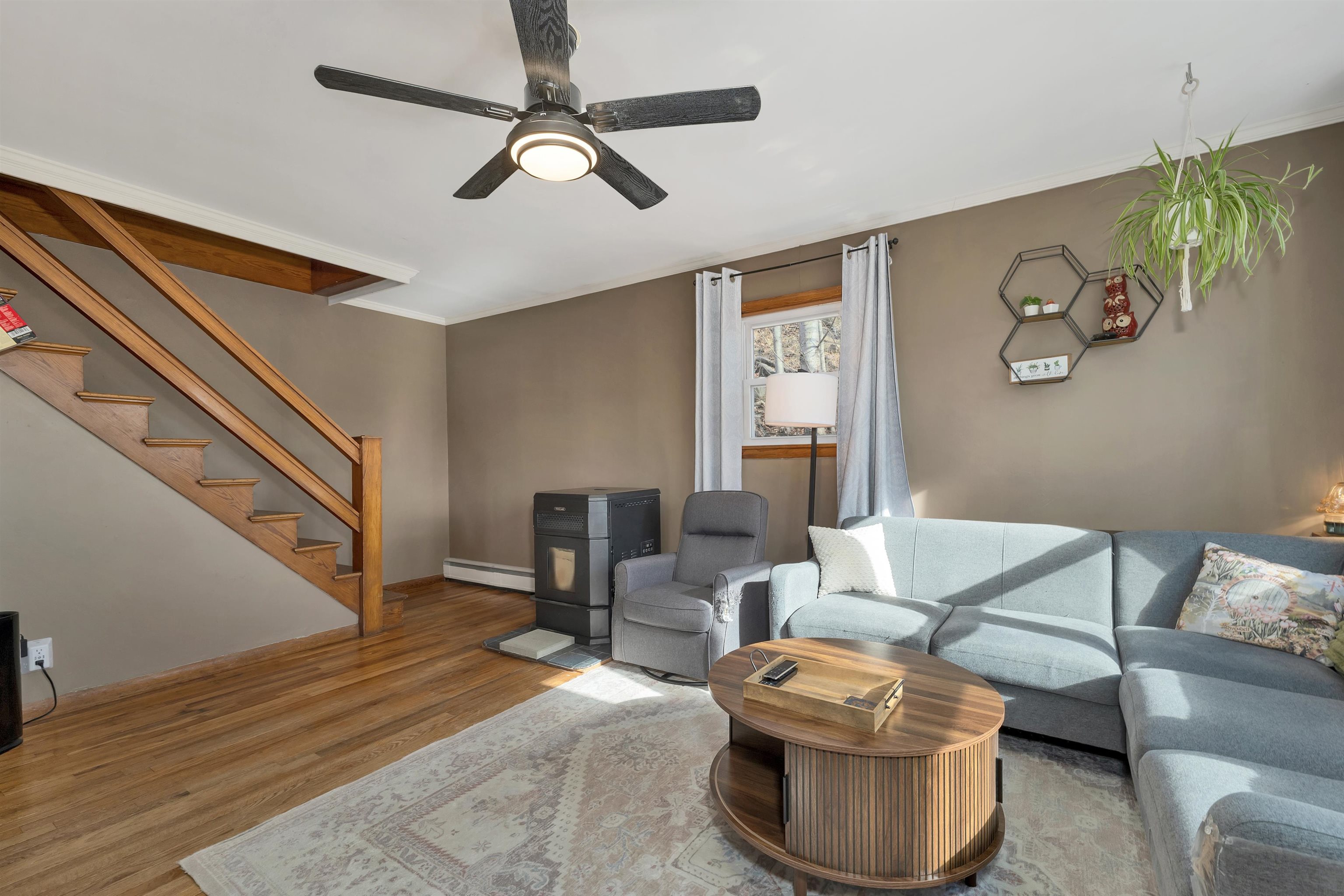 277 Sweden St, Berlin, NH 03570