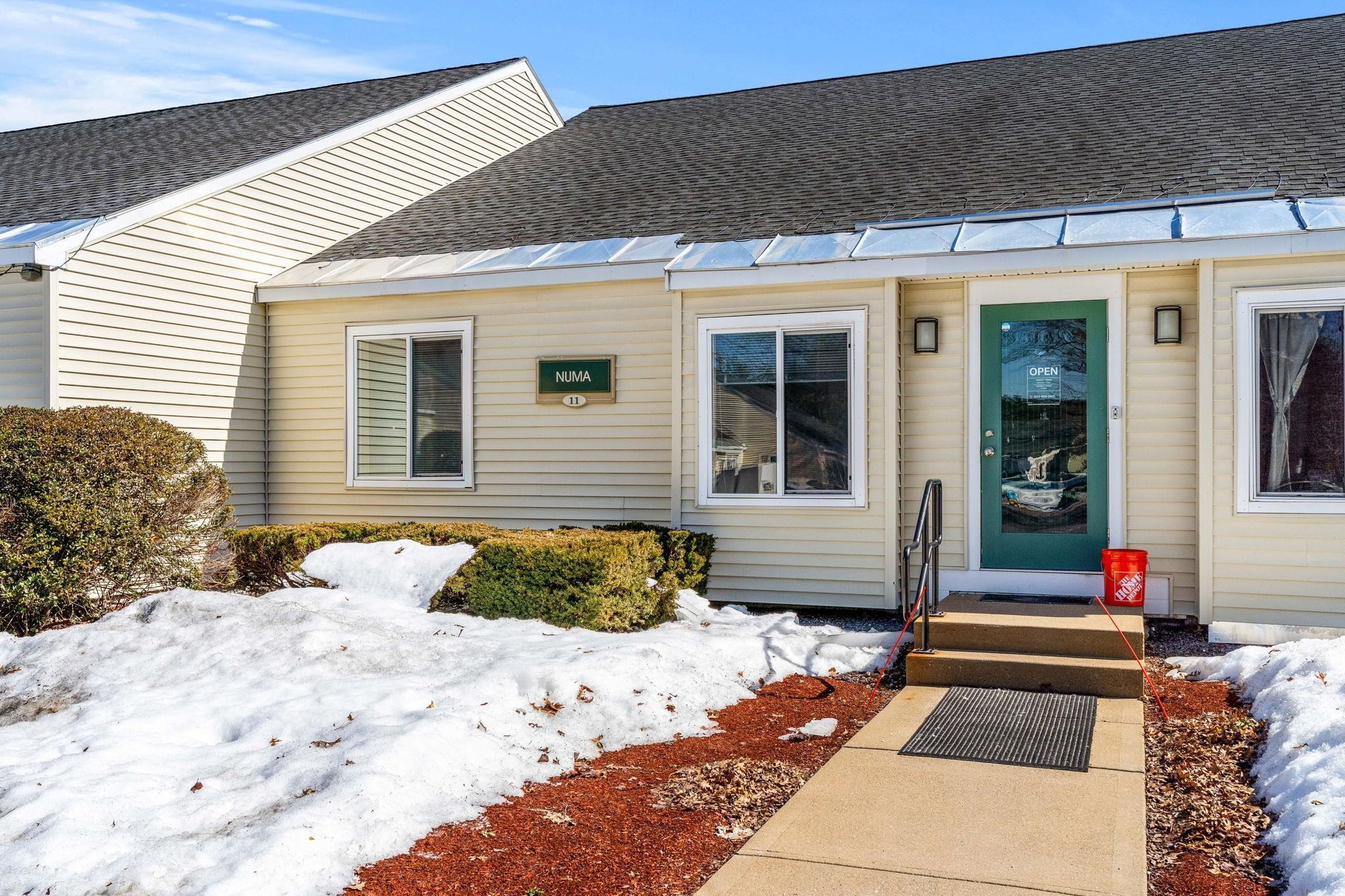 10 Northern Blvd, Amherst, NH 03031