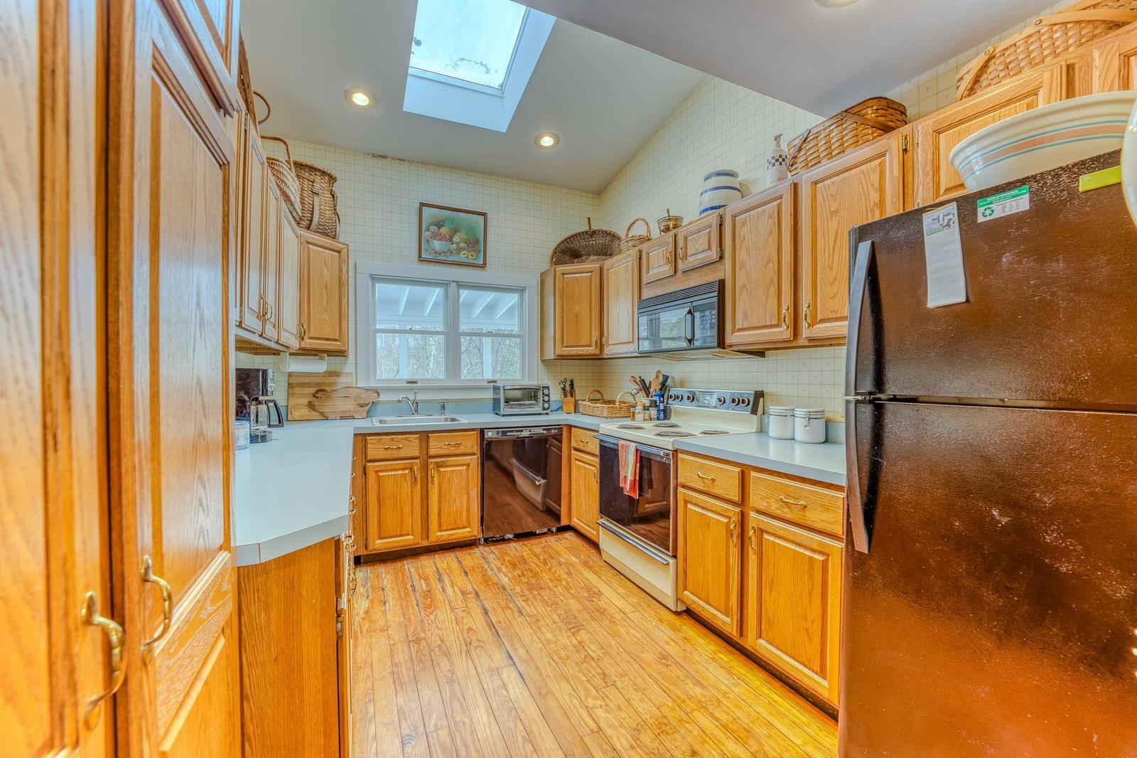 249 Mountain View Rd, Whitefield, NH 03598