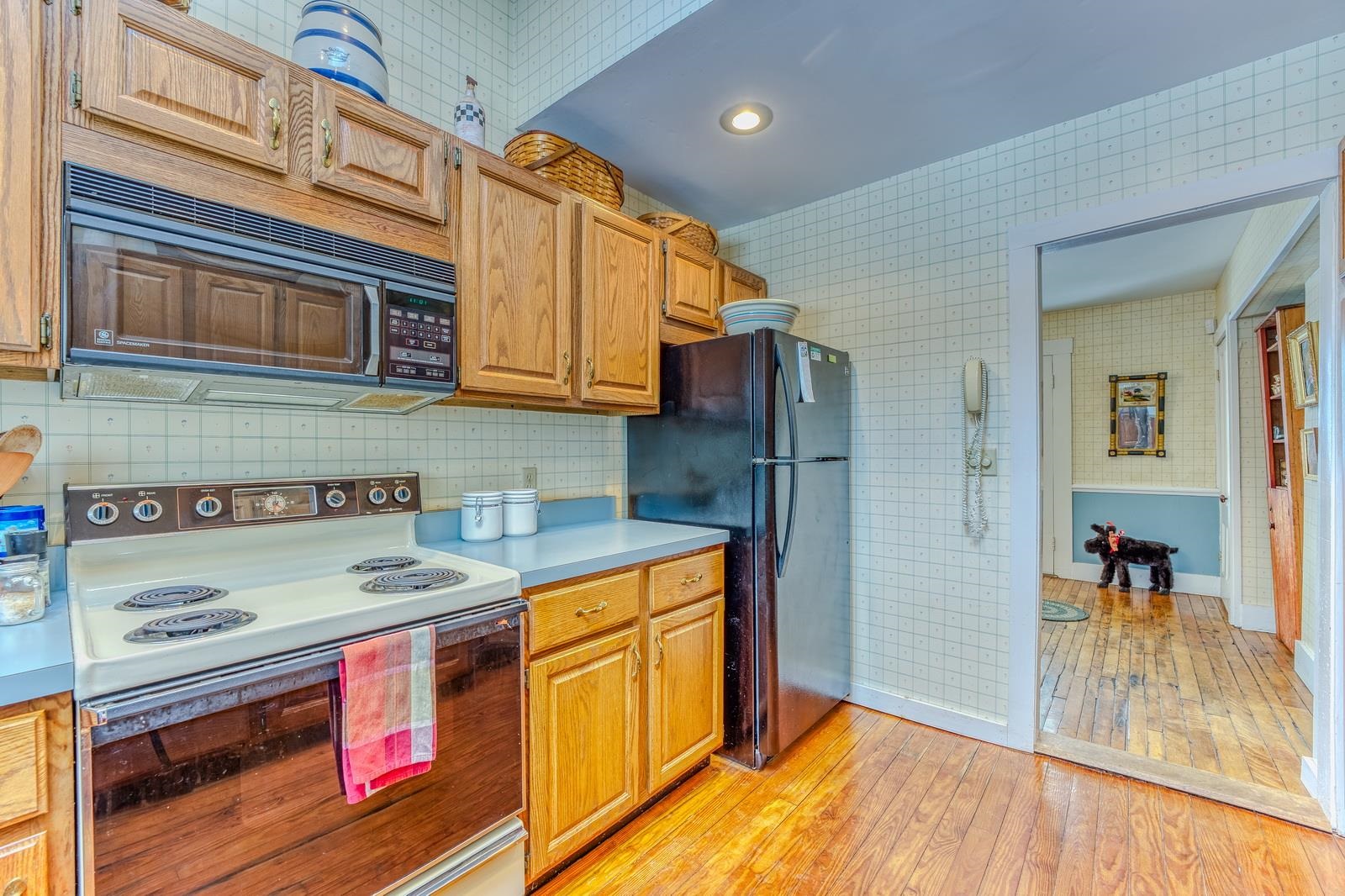 249 Mountain View Rd, Whitefield, NH 03598