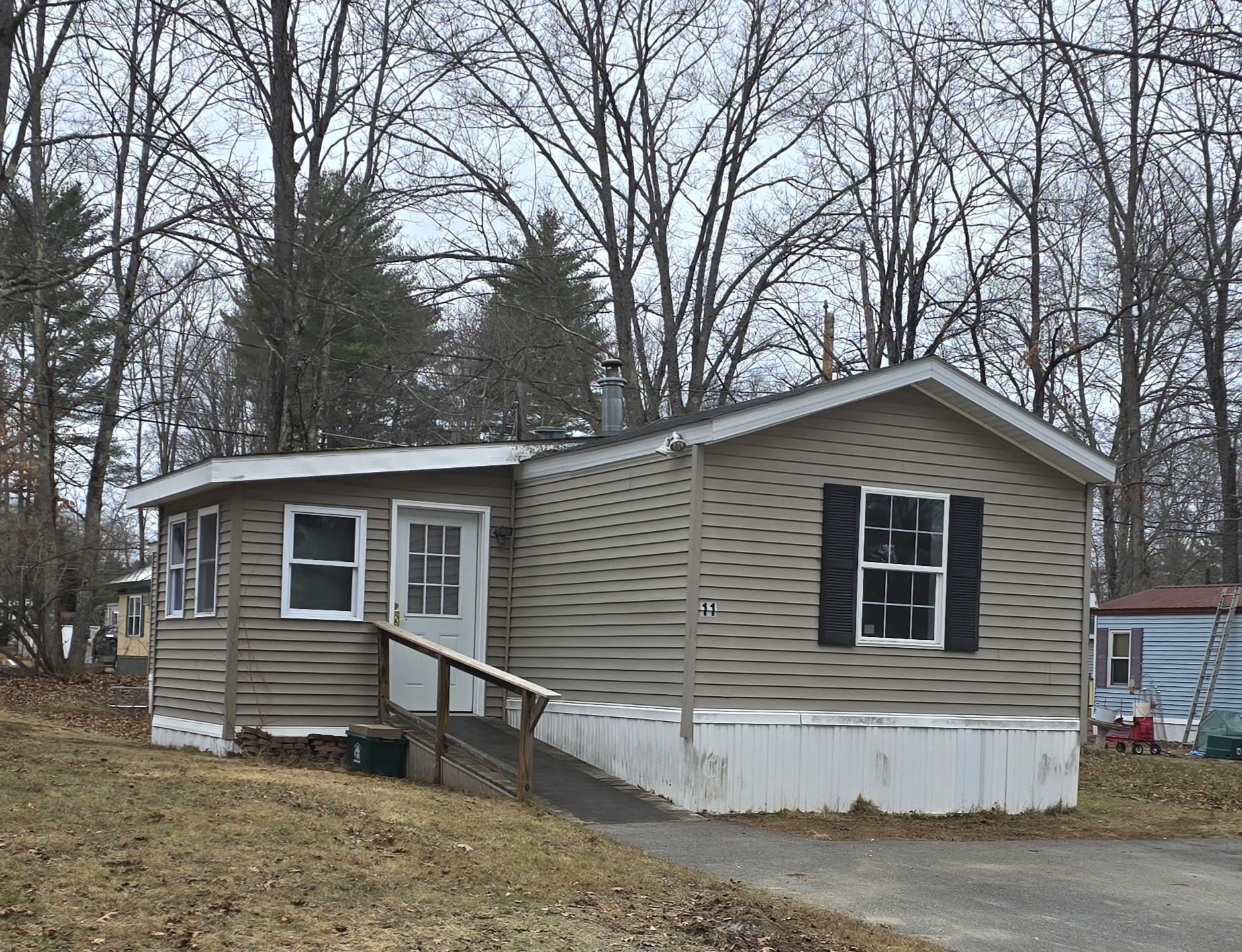 11 Boanza Dr, Concord, NH 03303