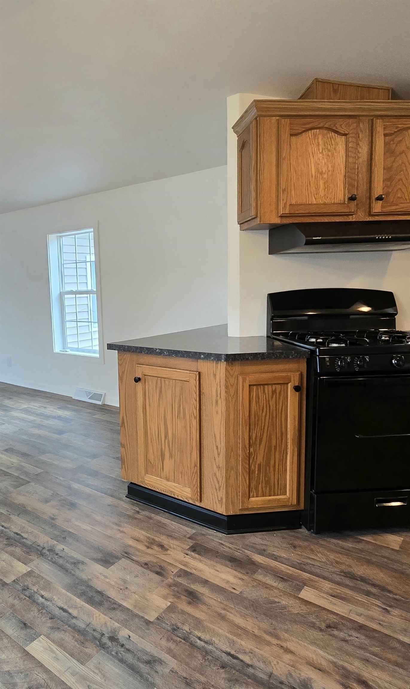 11 Boanza Dr, Concord, NH 03303