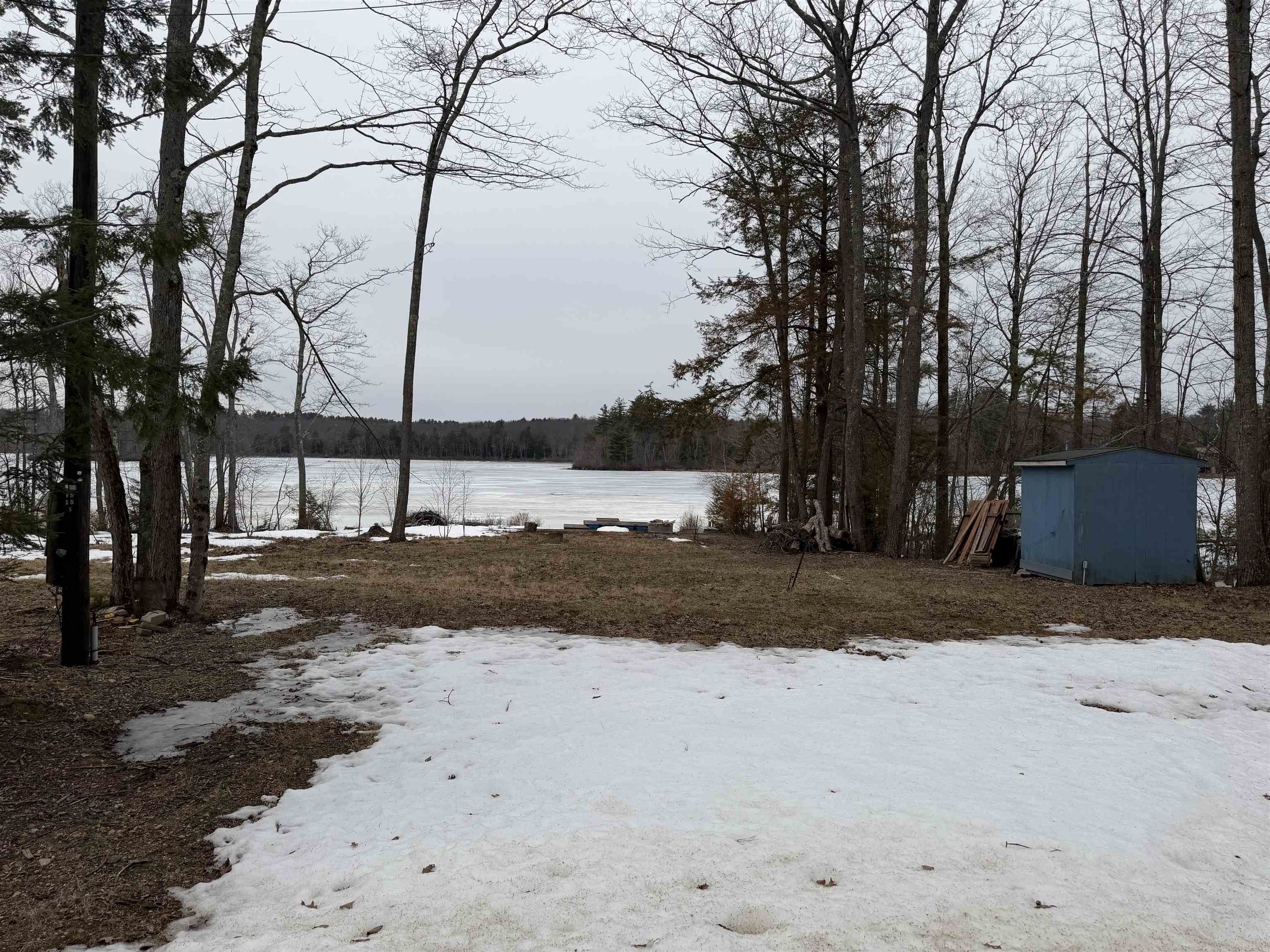 201 Lakeshore Dr, Gilmanton, NH 03237