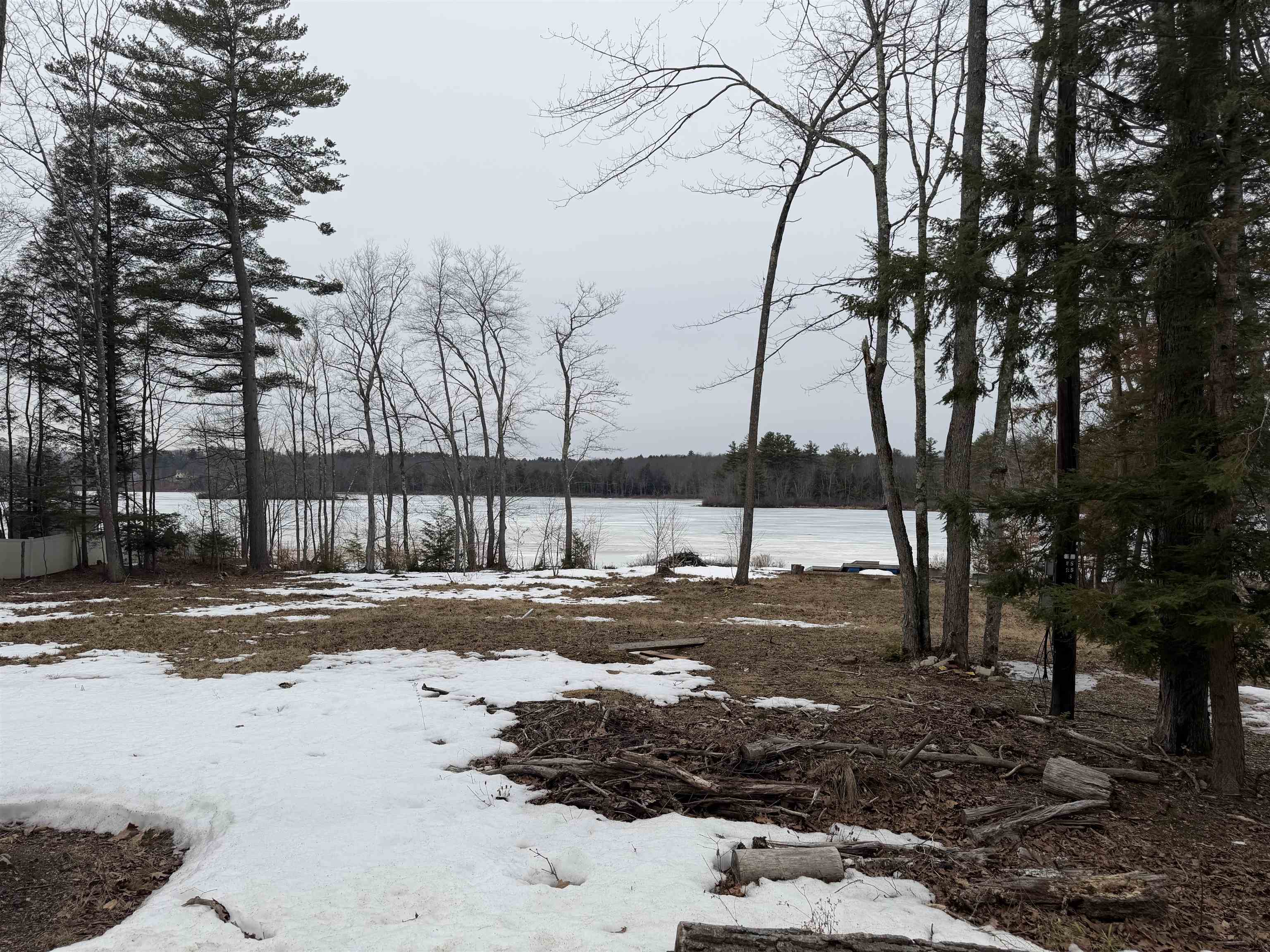 201 Lakeshore Dr, Gilmanton, NH 03237