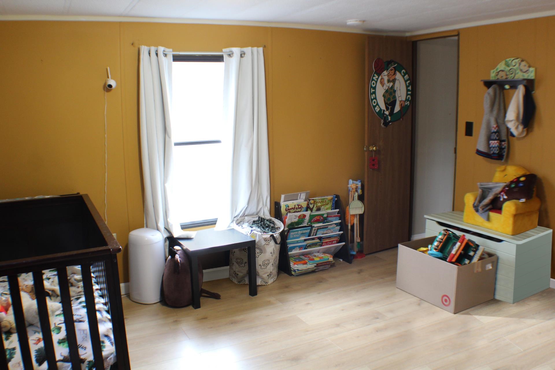 5 Parkwood Dr, Allenstown, NH 03275