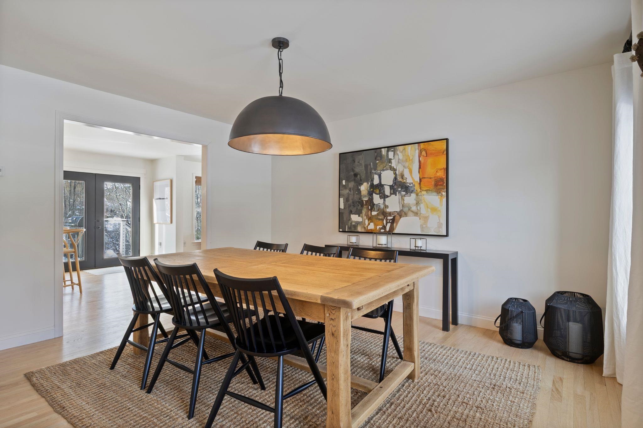 12 Runaway Rd, Newfields, NH 03856