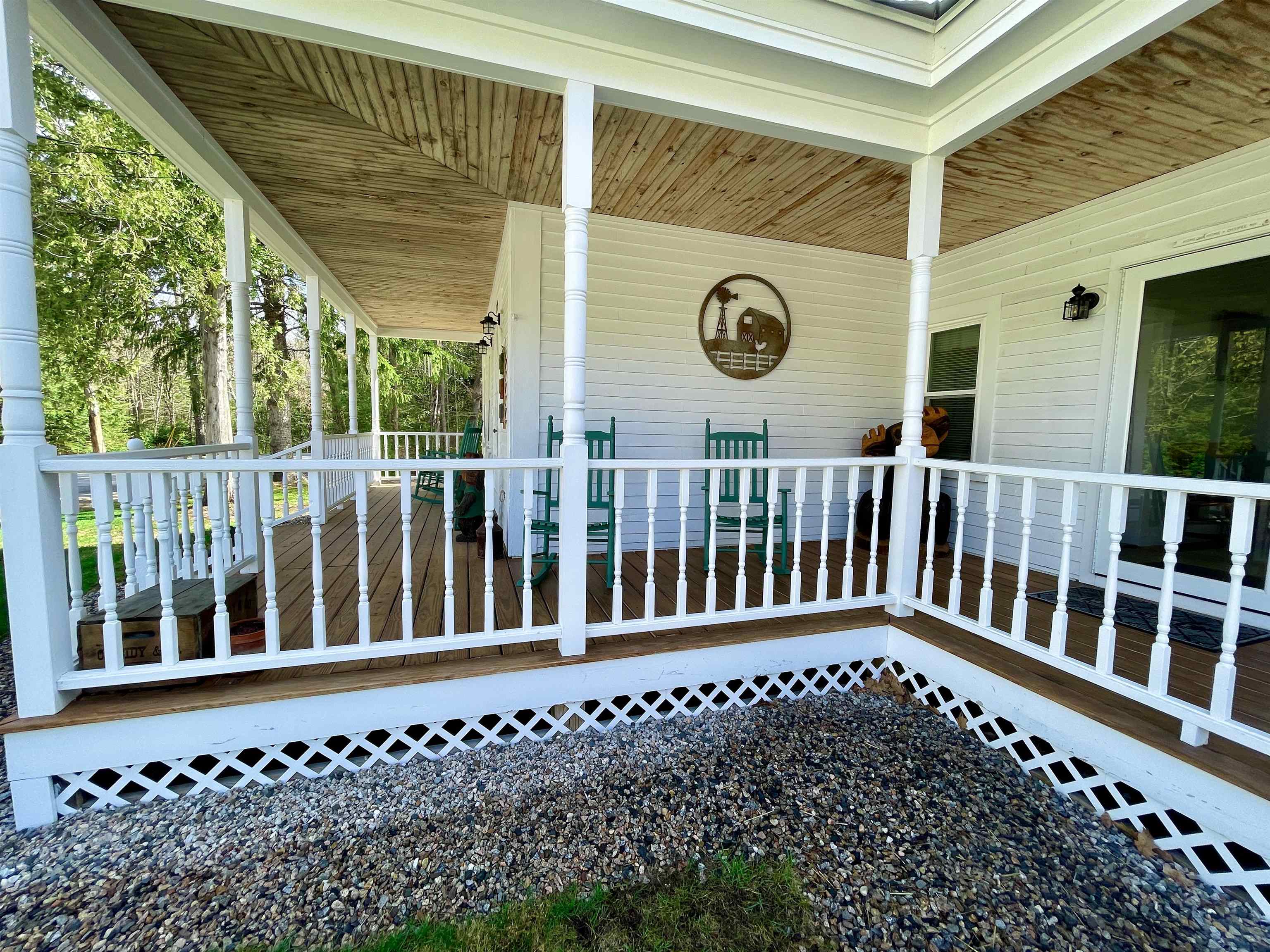 199 Moultonville Rd, Ossipee, NH 03814