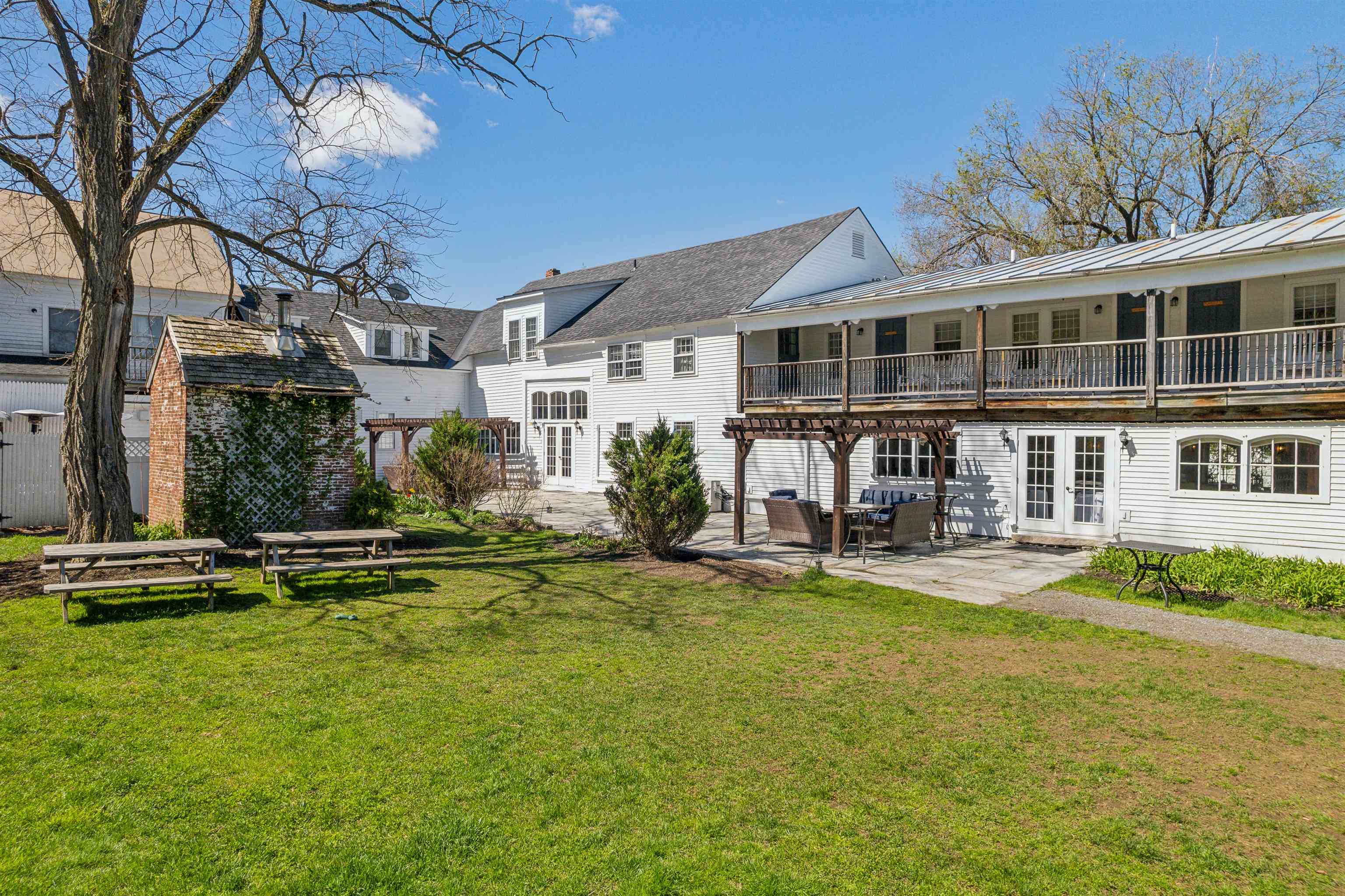 9 Main St, Lyme, NH 03768