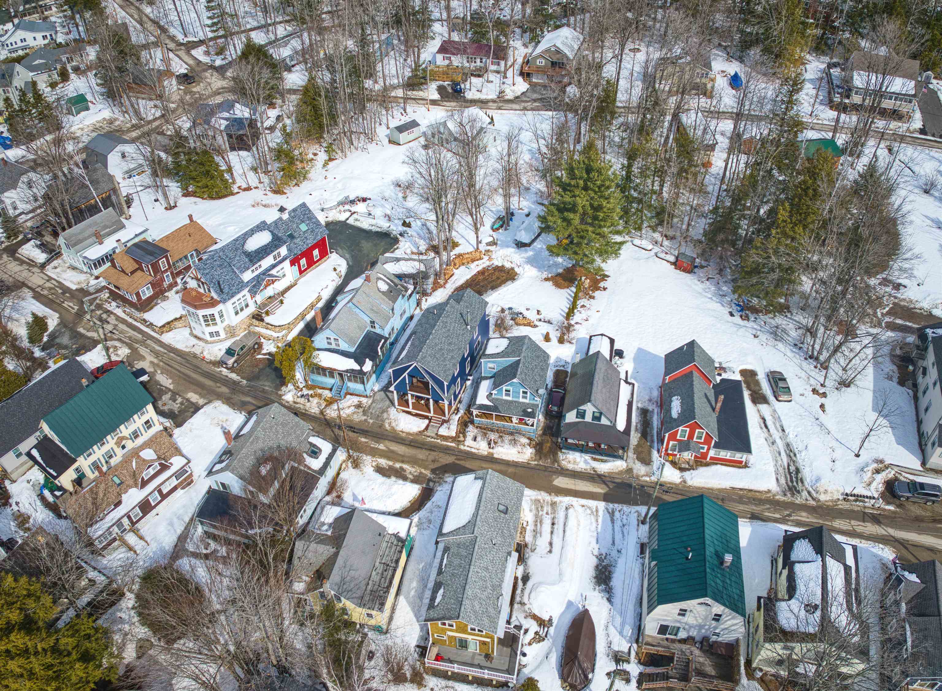 21 Washington St, Newbury, NH 03255