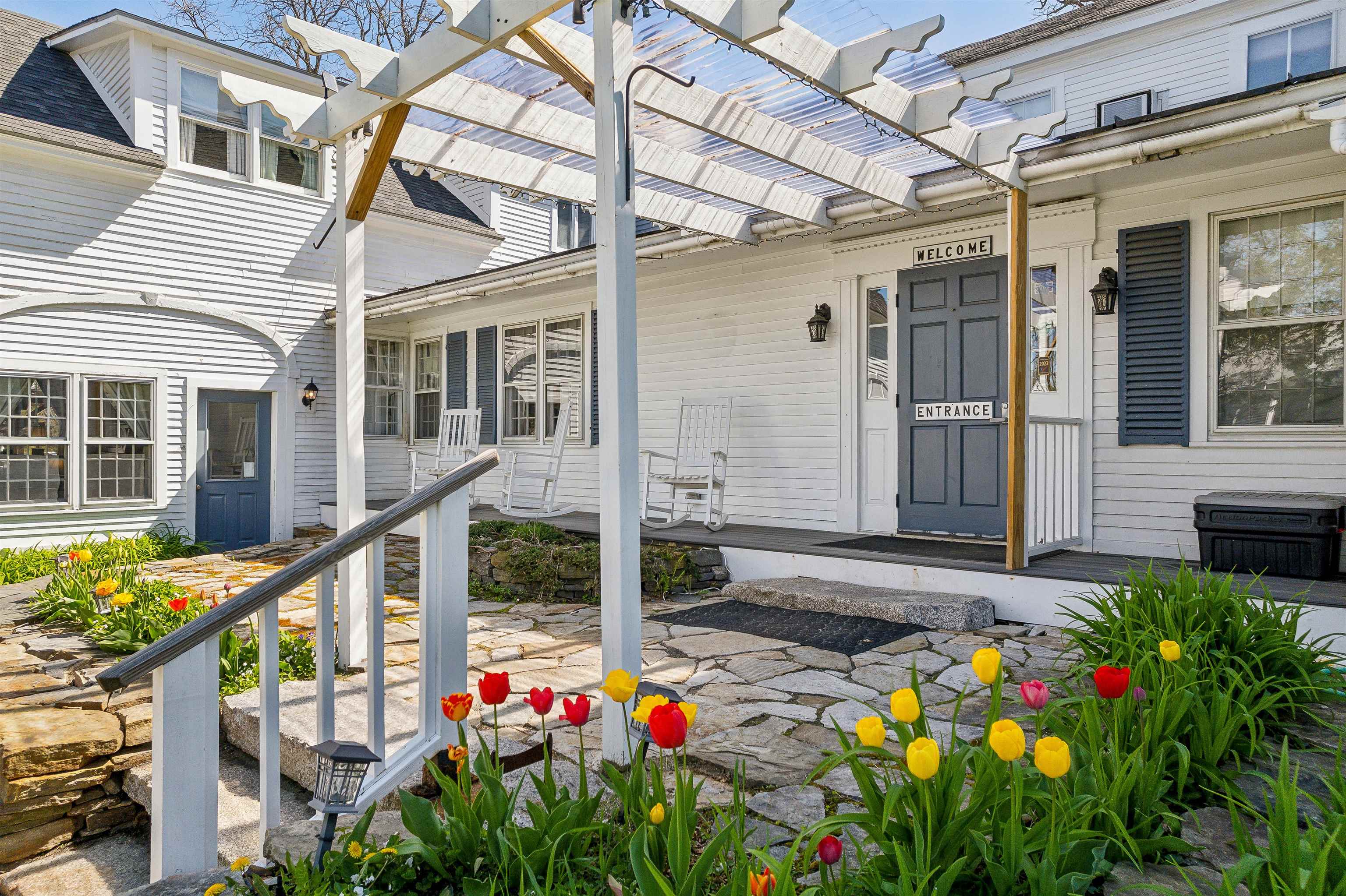 9 Main St, Lyme, NH 03768