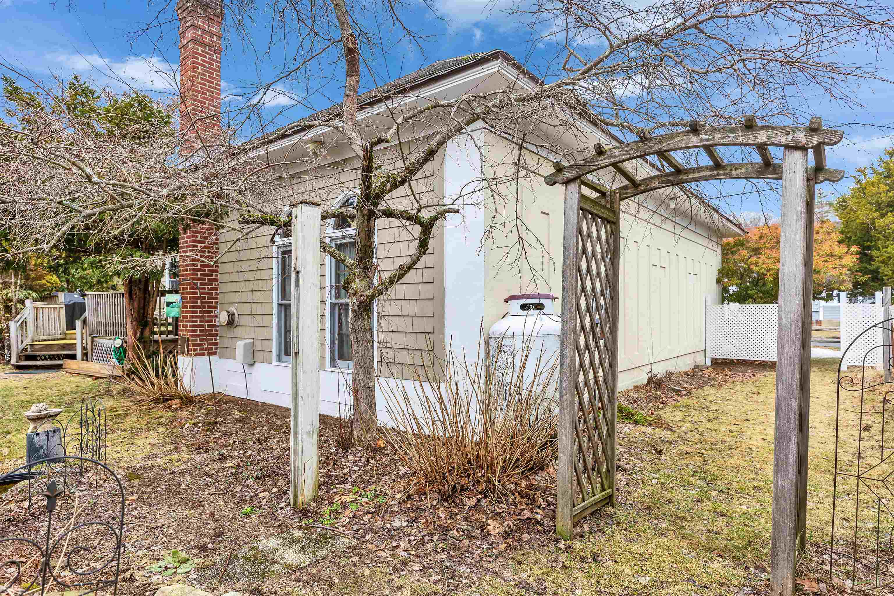 54 West St, Swanzey, NH 03446