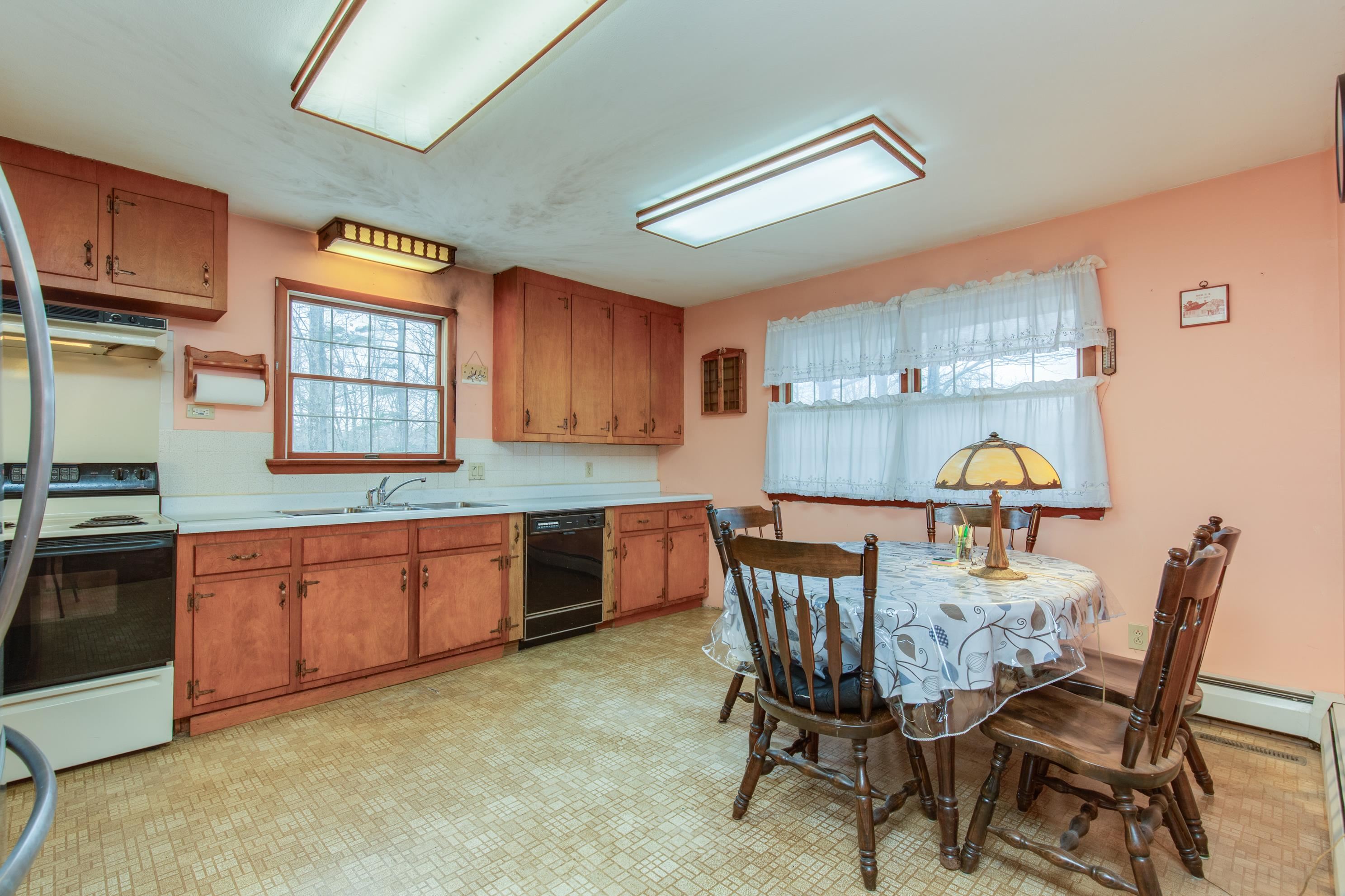 80 S Bow Rd, Bow, NH 03304