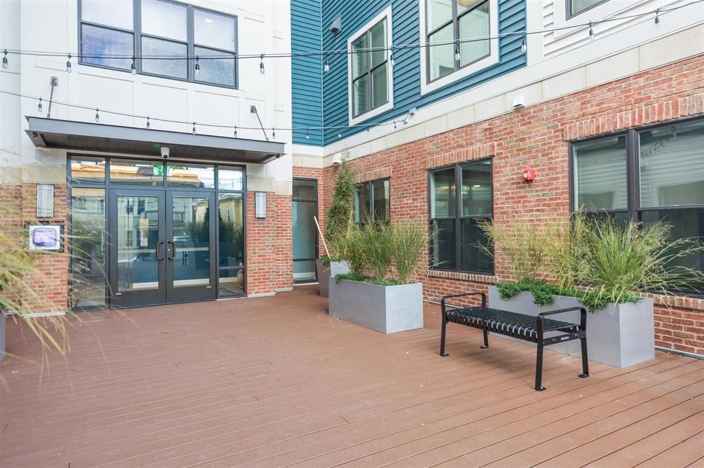 99 Foundry Pl #306, Portsmouth, NH 03801