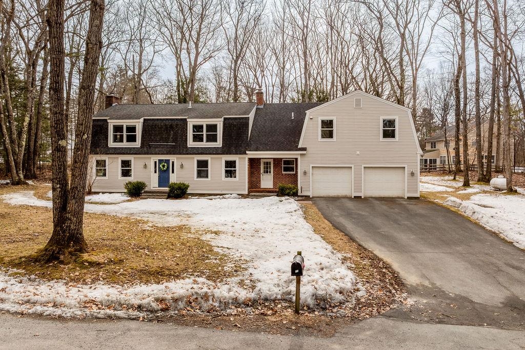 66 Oak Ridge Rd, Lebanon, NH 03784