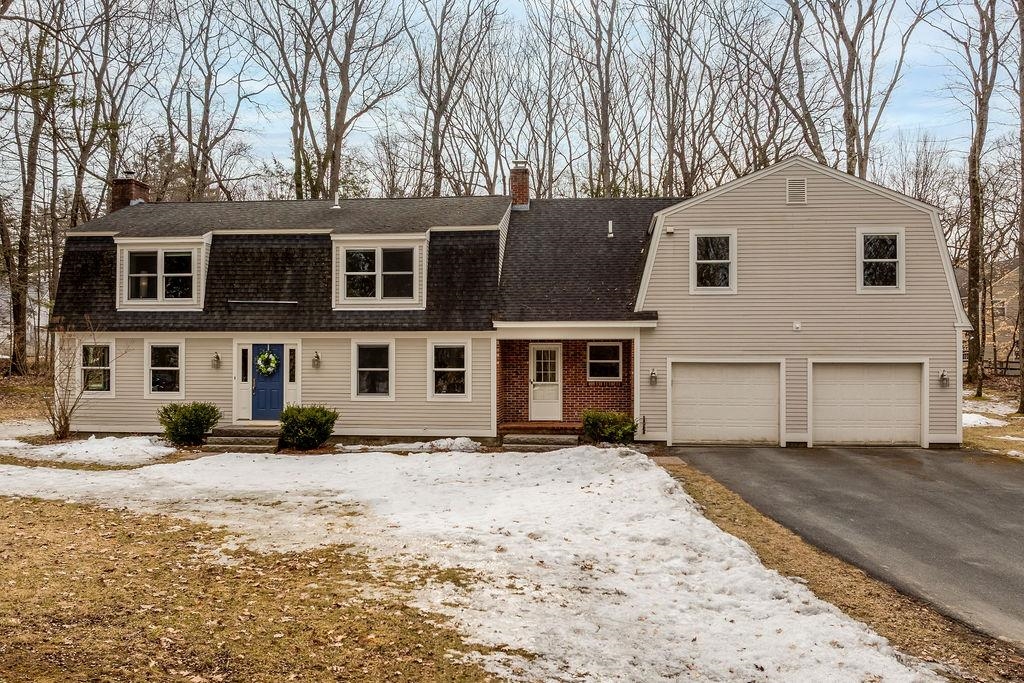 66 Oak Ridge Rd, Lebanon, NH 03784