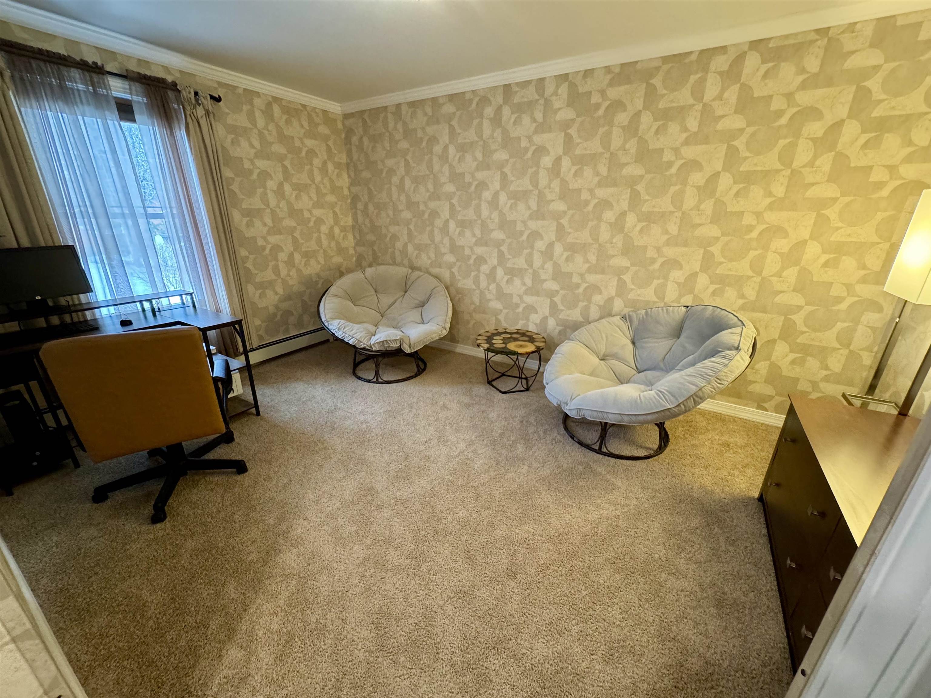 8 Labrecque St, Lincoln, NH 03251