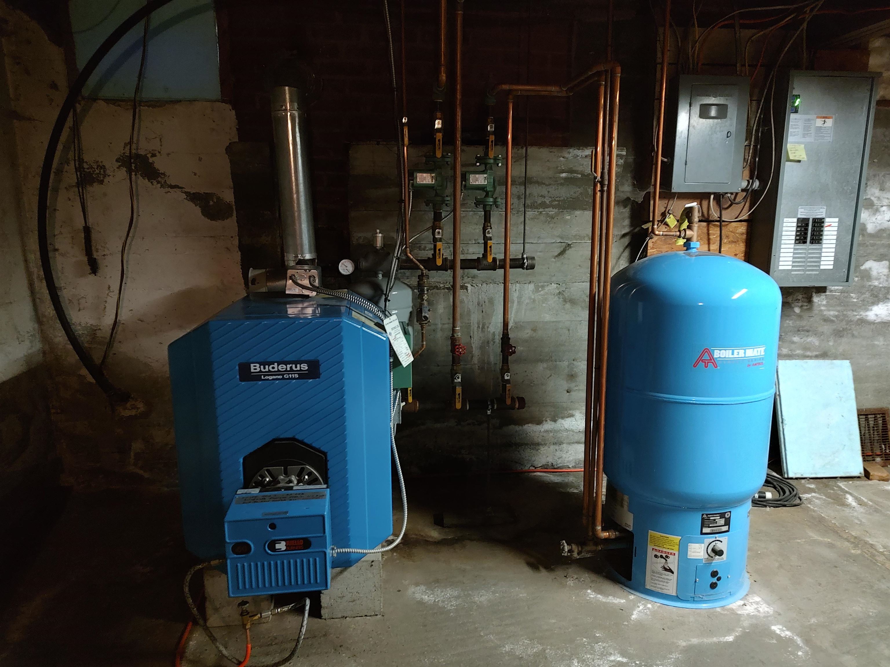 8354 Vt 12 Route, Barnard, VT 05031