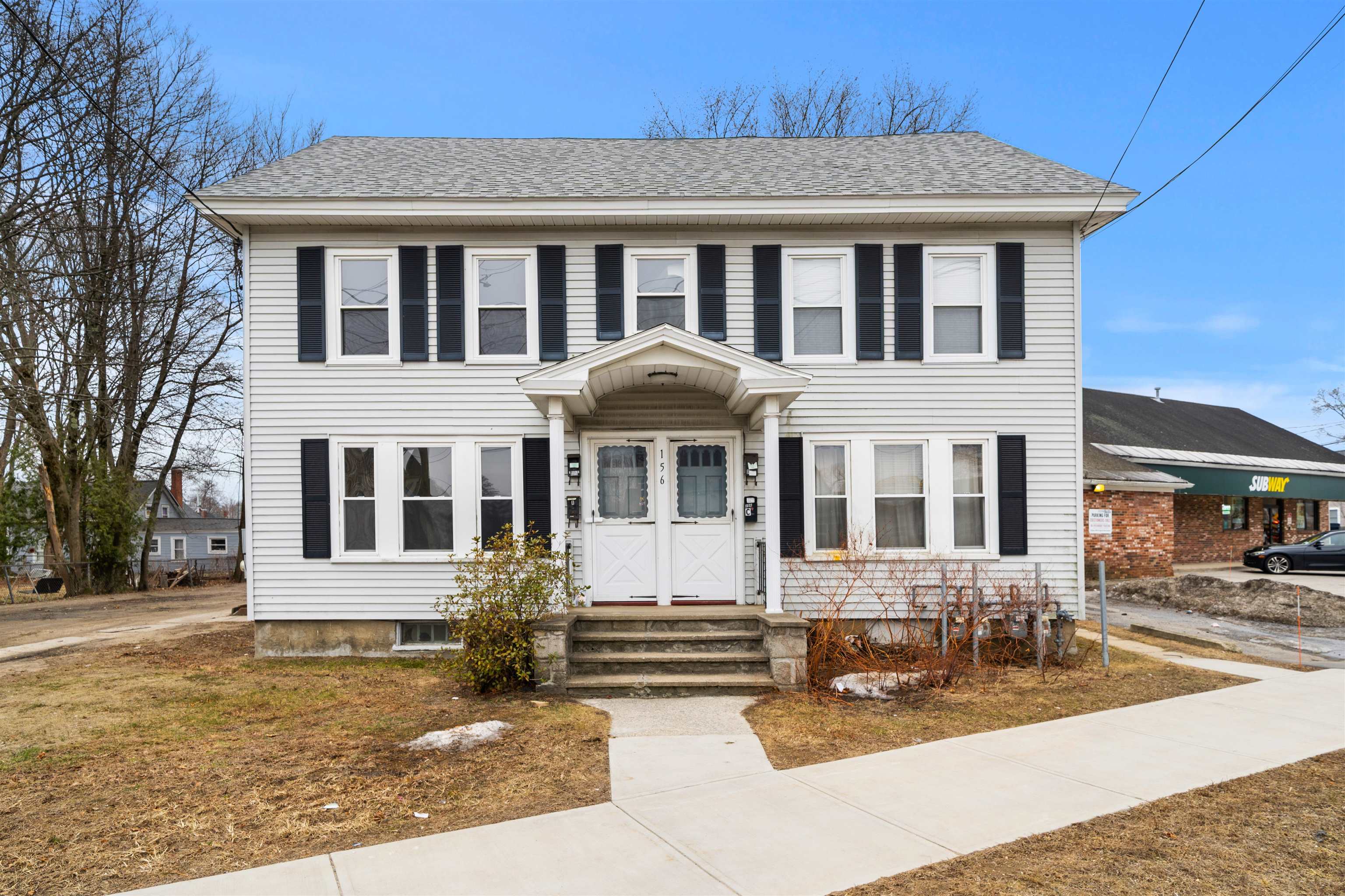 156 N Main St, Rochester, NH 03867
