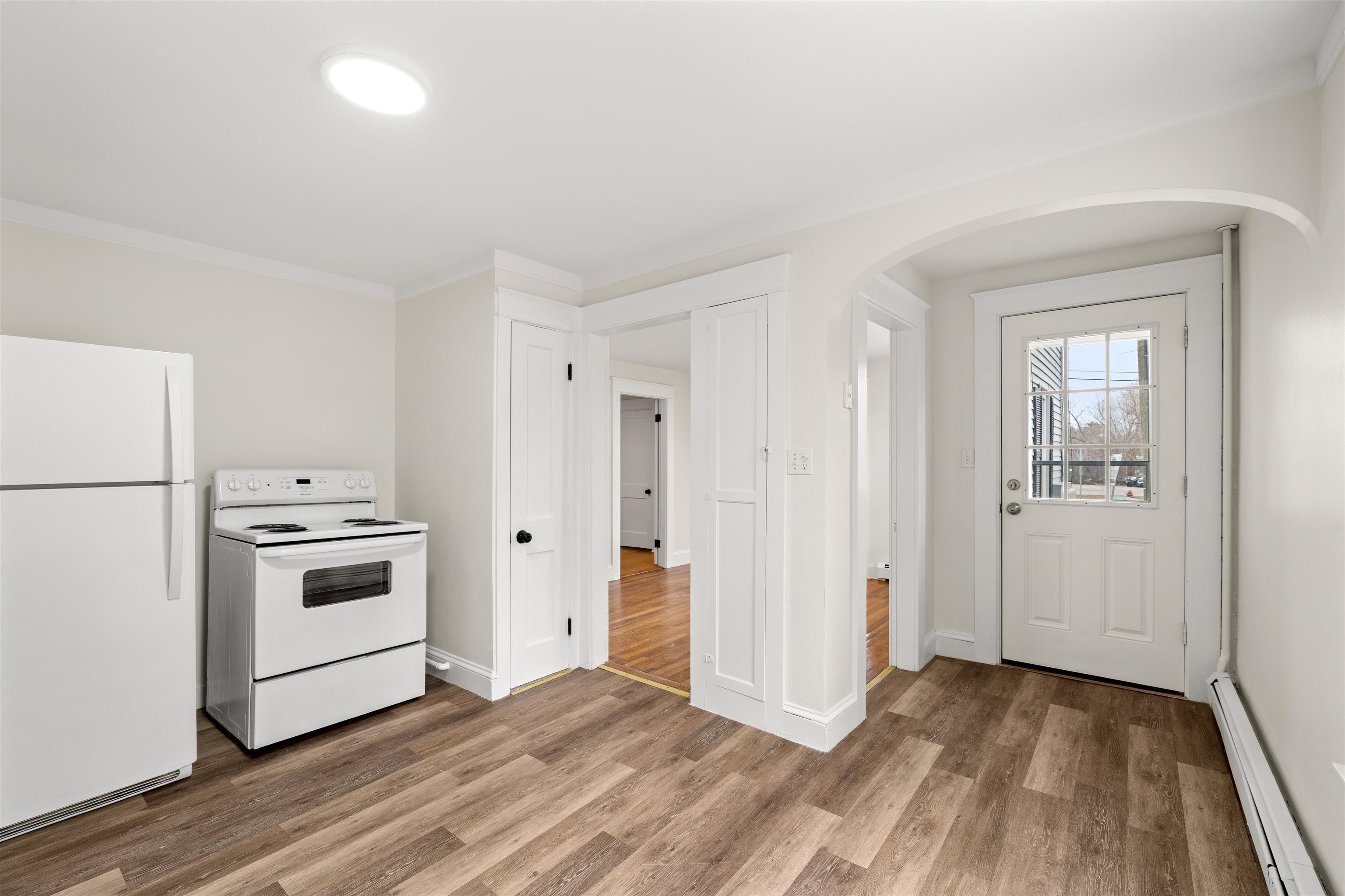 156 N Main St, Rochester, NH 03867