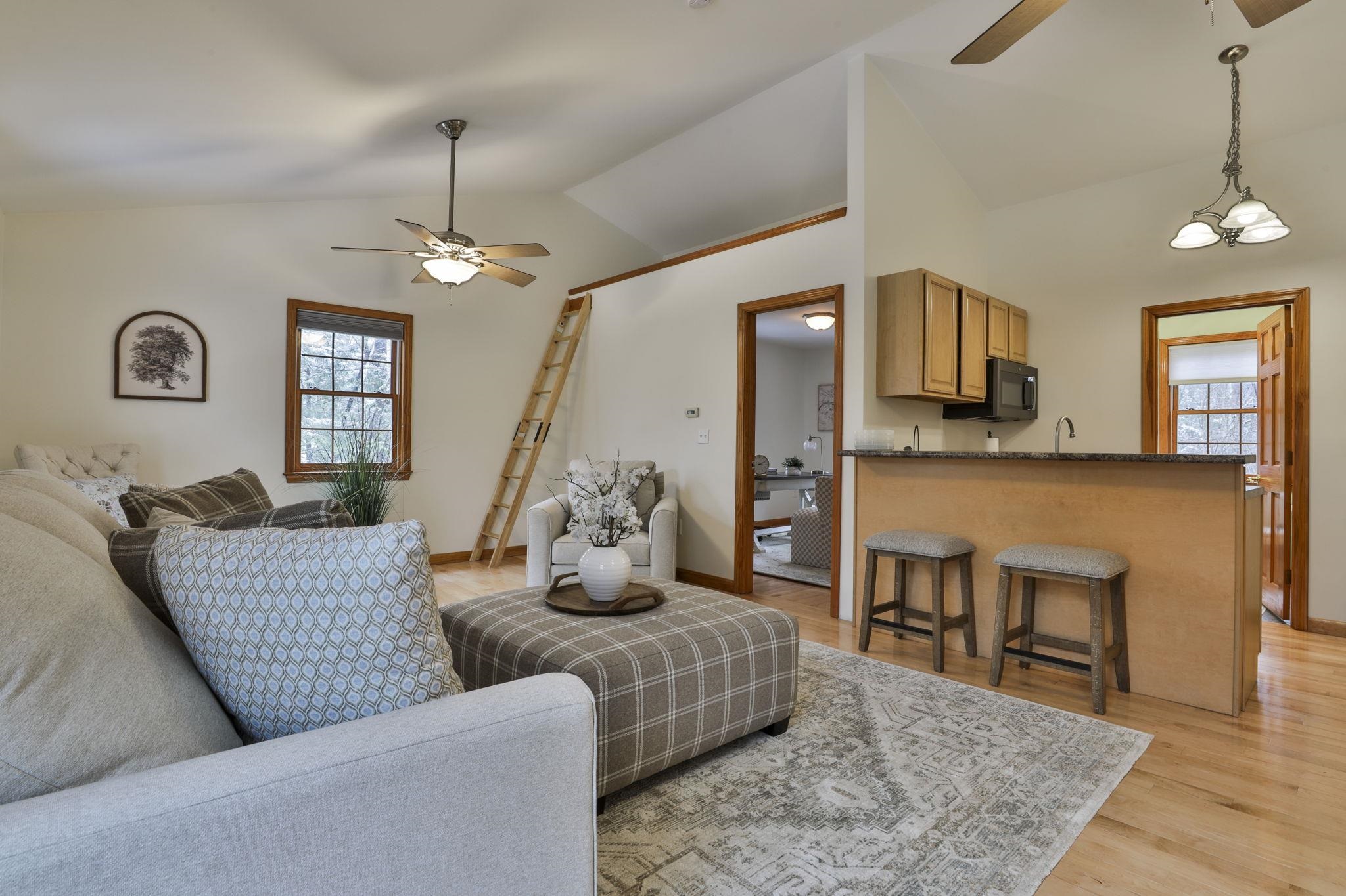 41 Dupaw Gould Rd, Brookline, NH 03033