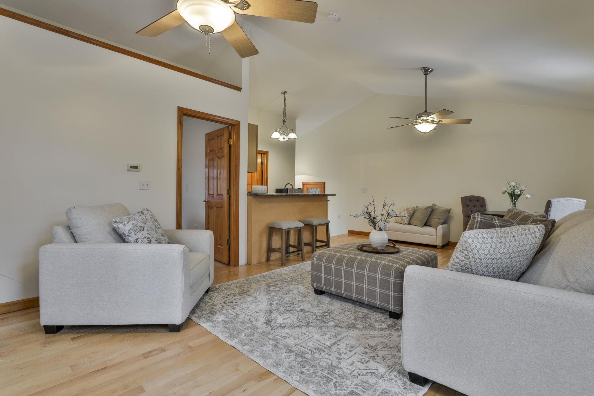 41 Dupaw Gould Rd, Brookline, NH 03033