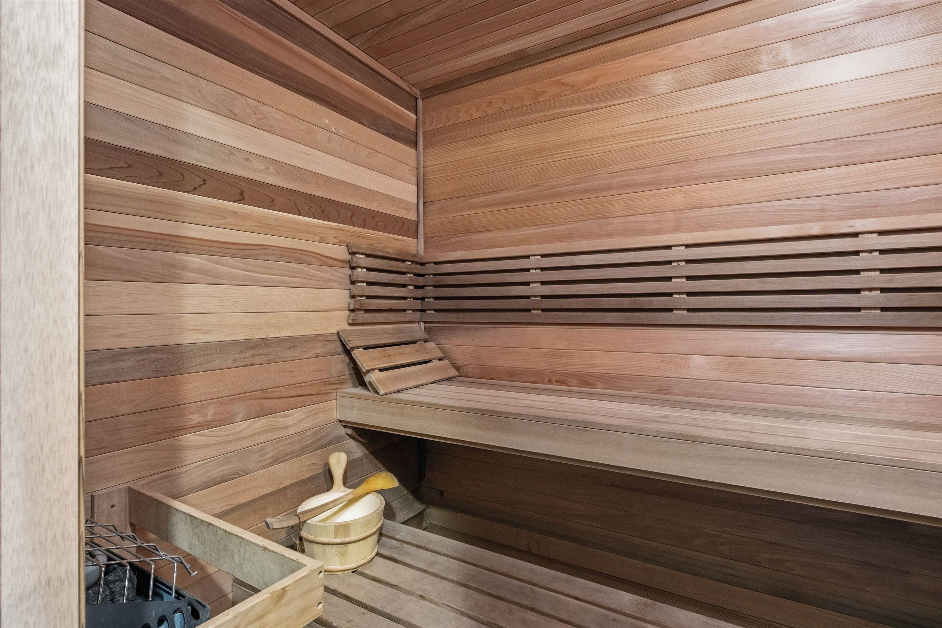 68 Flume Rd, Lincoln, NH 03251