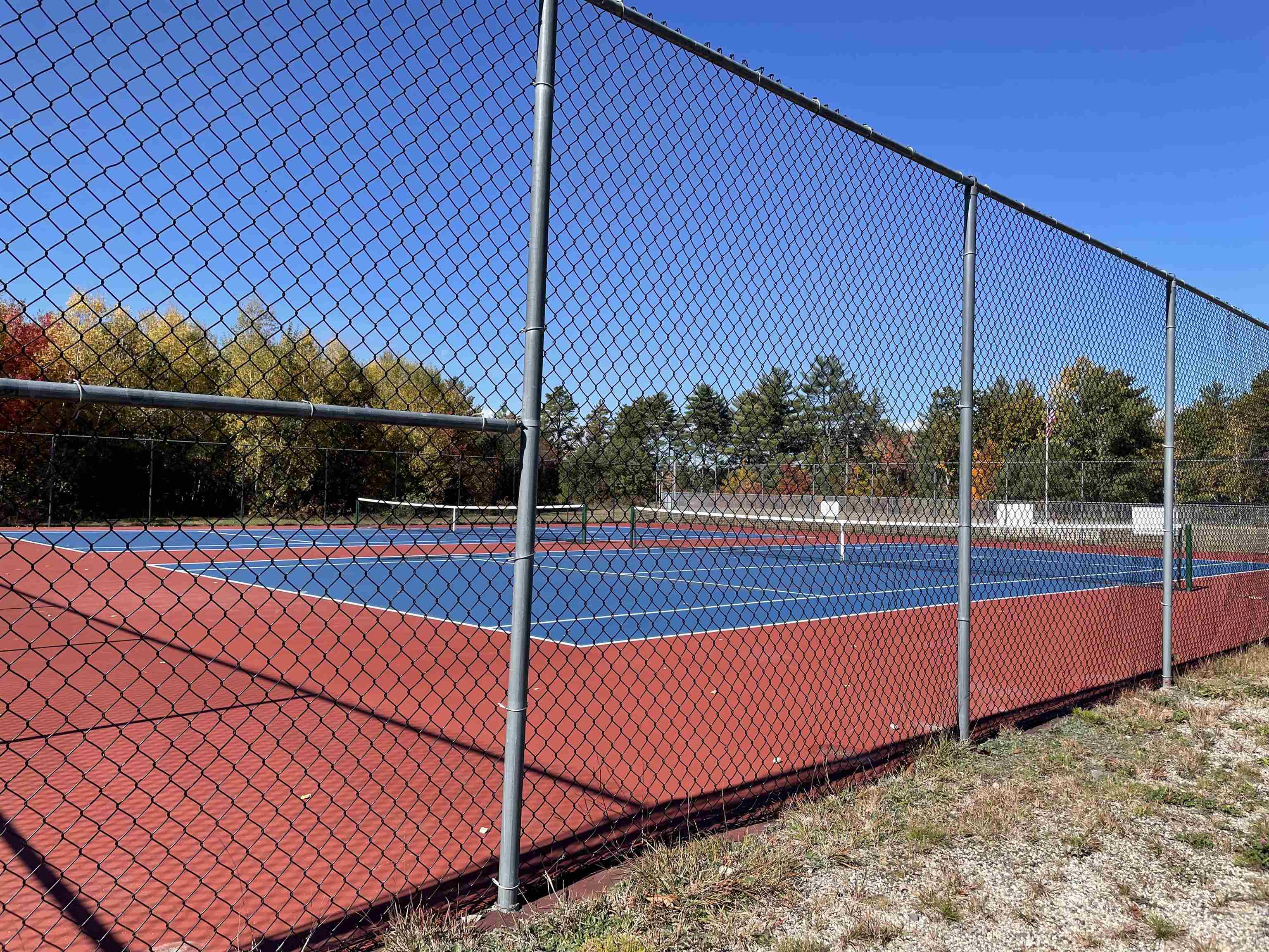 224 Valley Rd, Ossipee, NH 03814