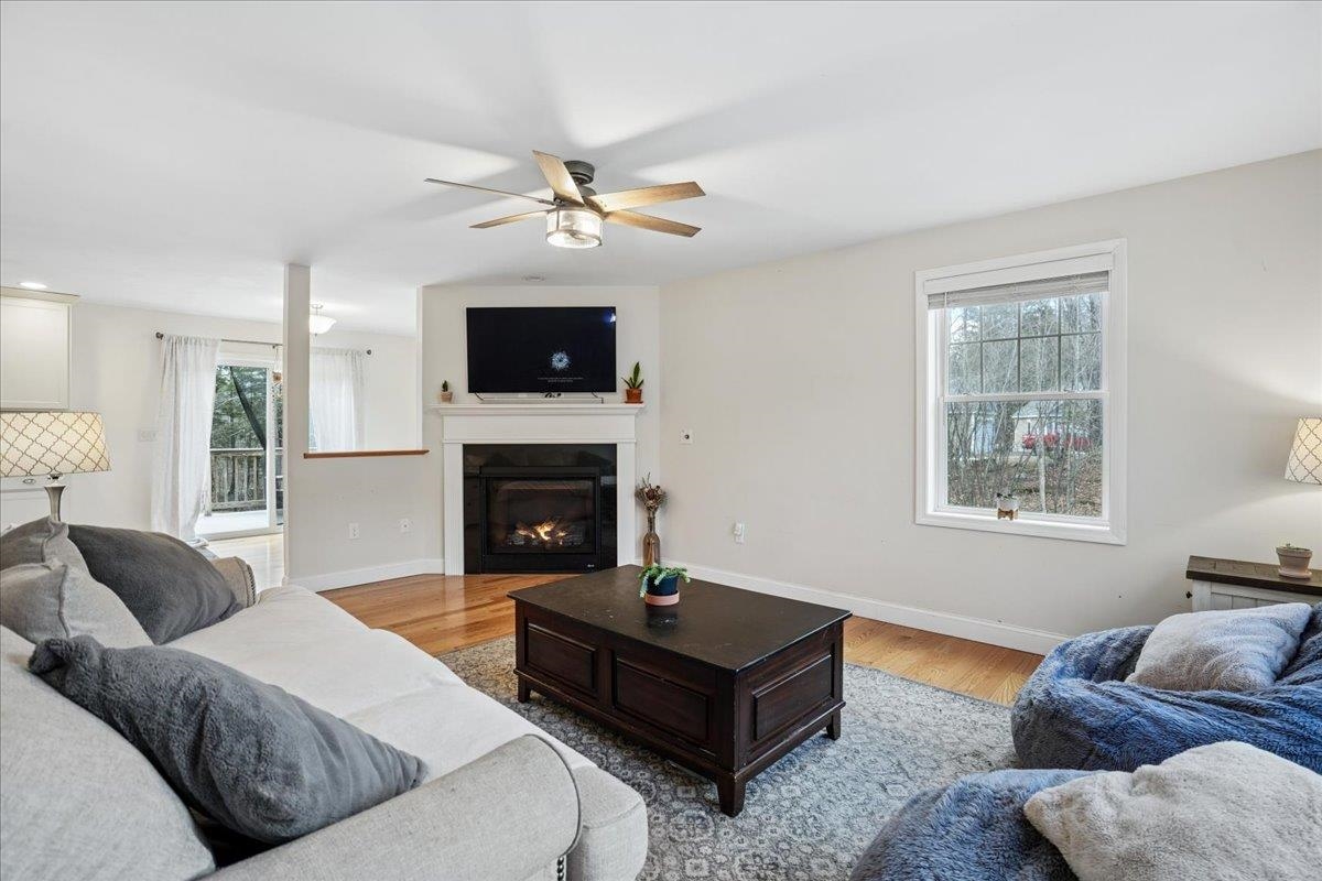 36 Dow Rd, Mont Vernon, NH 03057