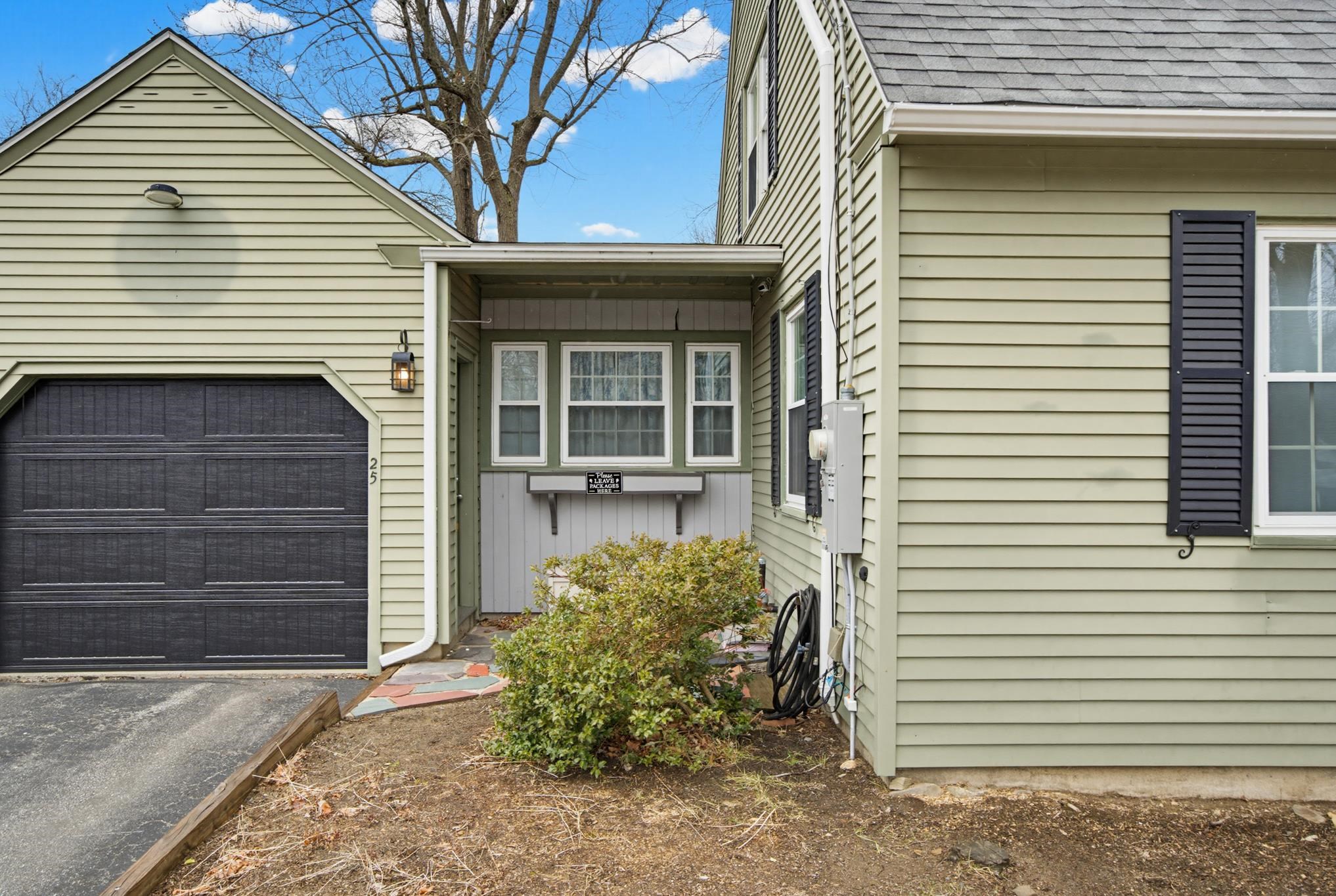 25 Morning St, Somersworth, NH 03878