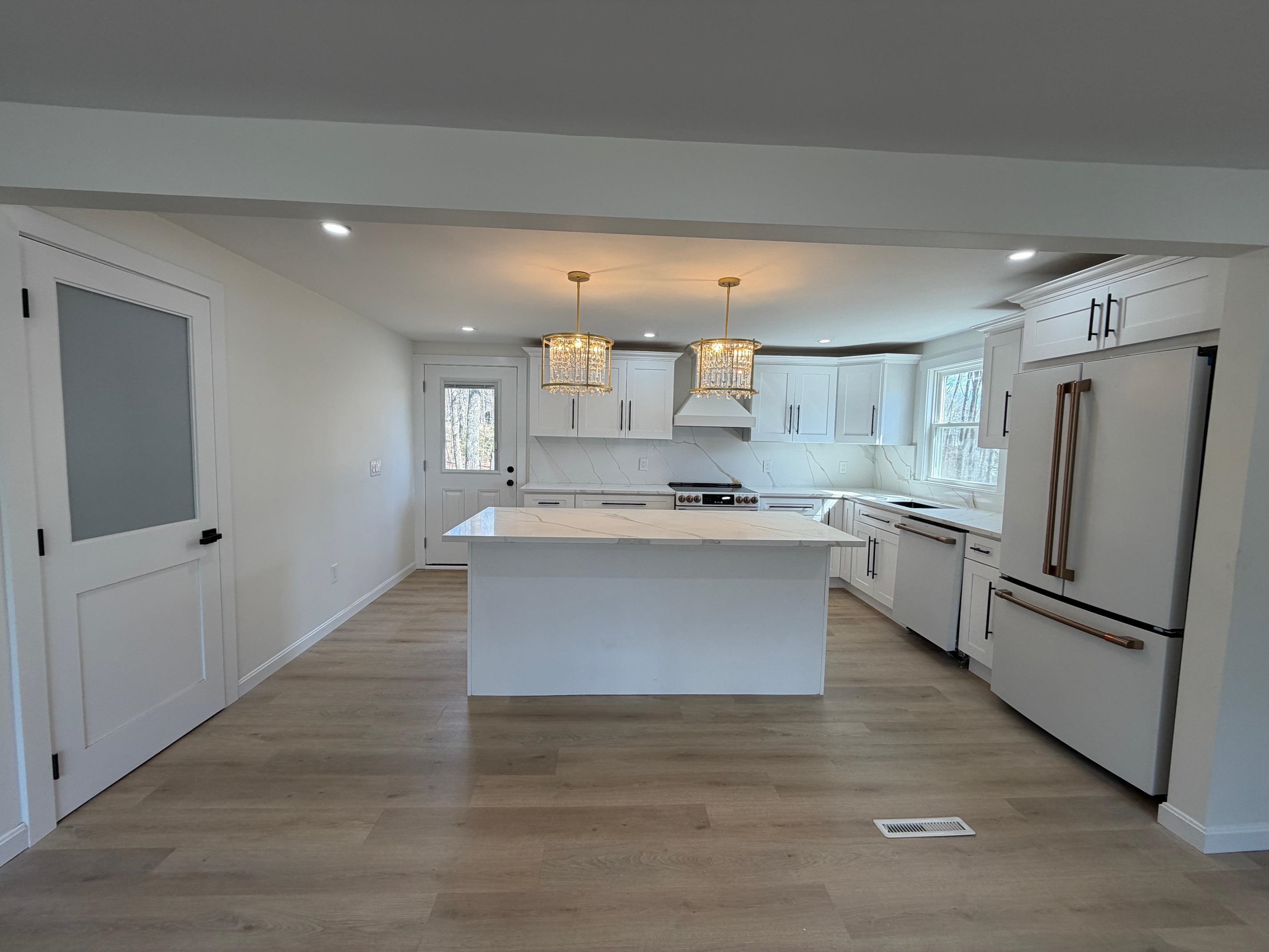 56 Bedard Ave, Derry, NH 03038