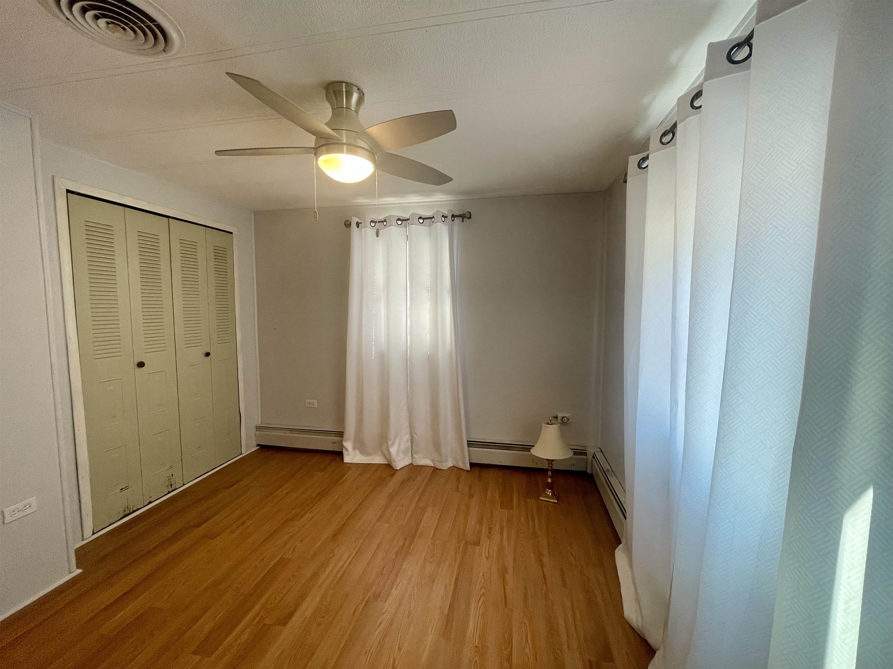 7 Granite Dr, North Hampton, NH 03862