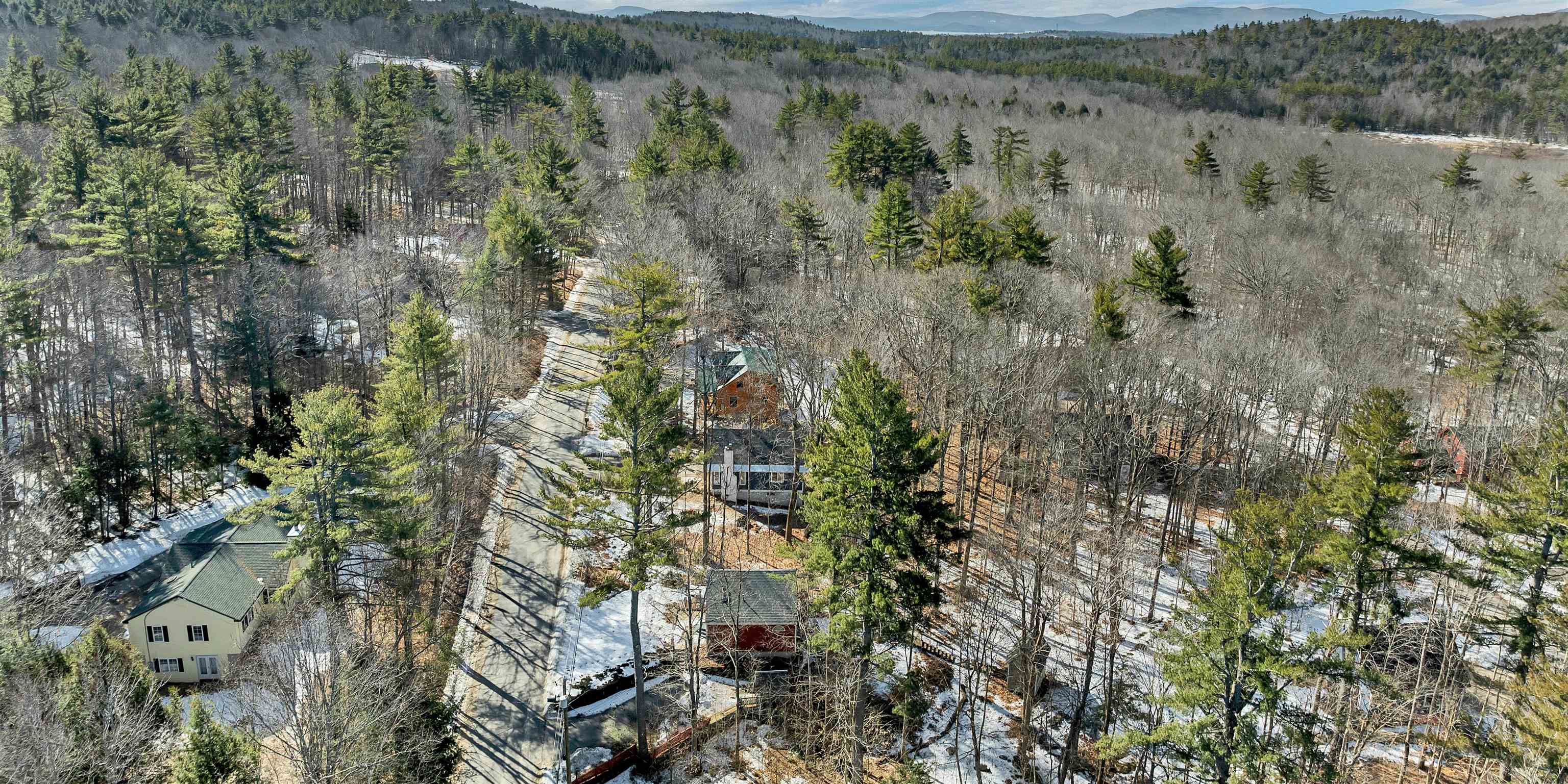 20 Alberg Rd, Tuftonboro, NH 03816