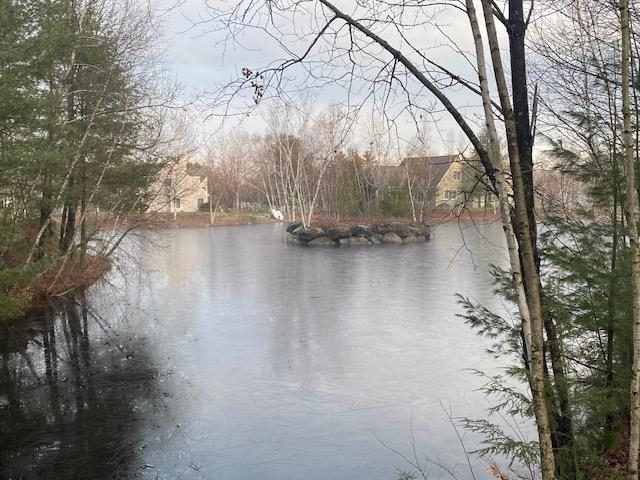 631 Outerbridge Dr, Laconia, NH 03246