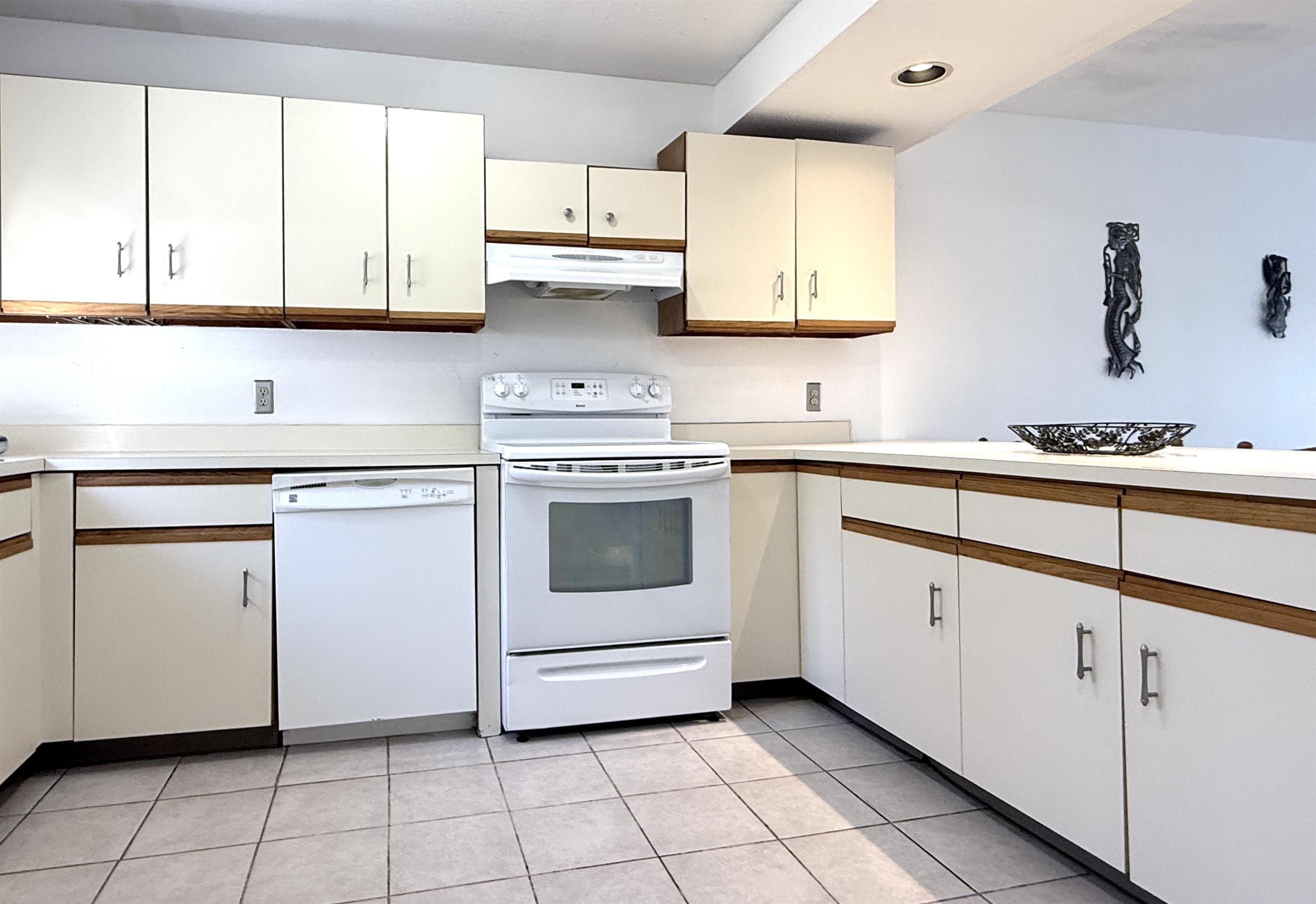 14 Turner Pl #343, Enfield, NH 03748