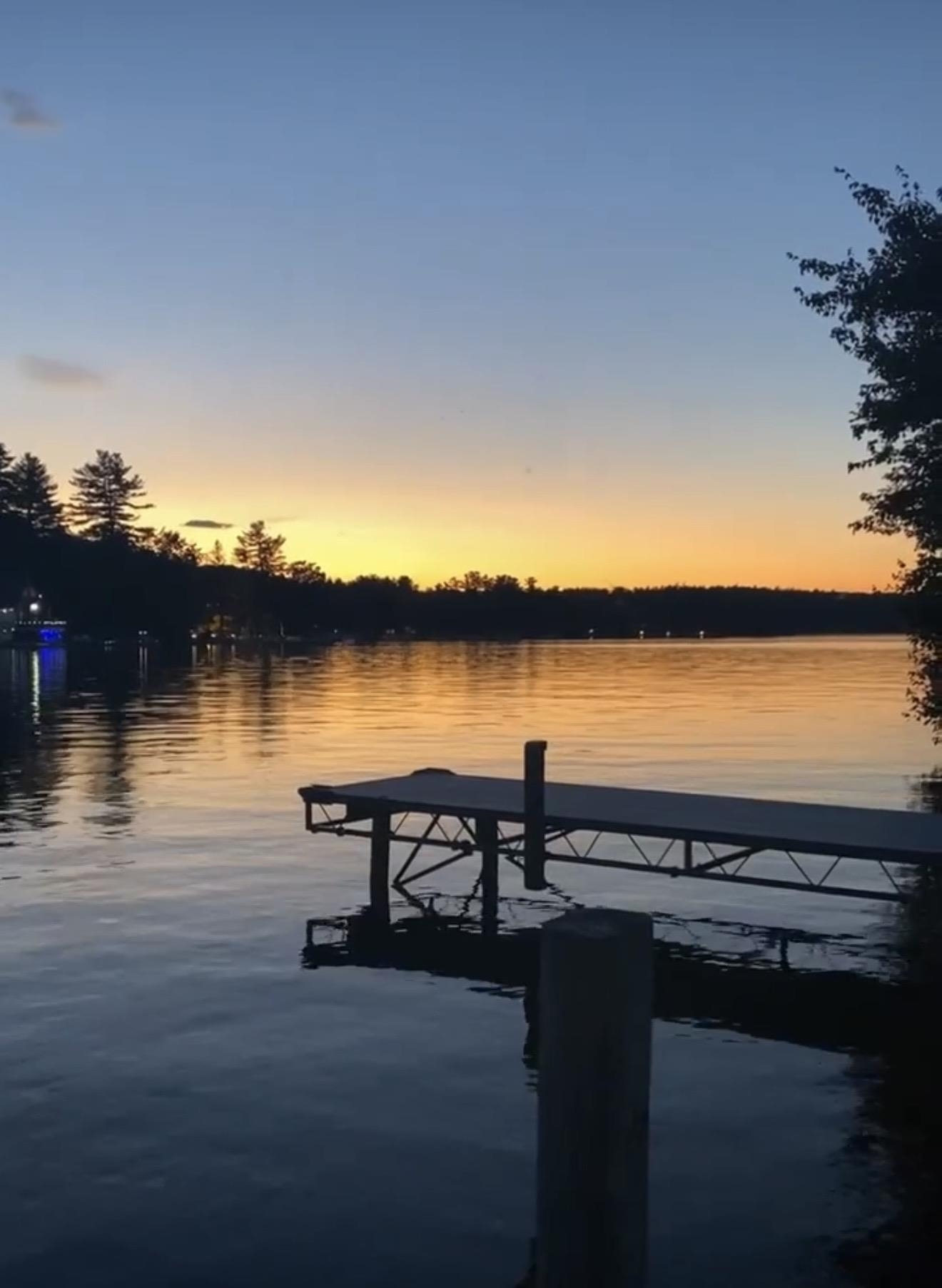 105 Conleys Grove Rd, Derry, NH 03038