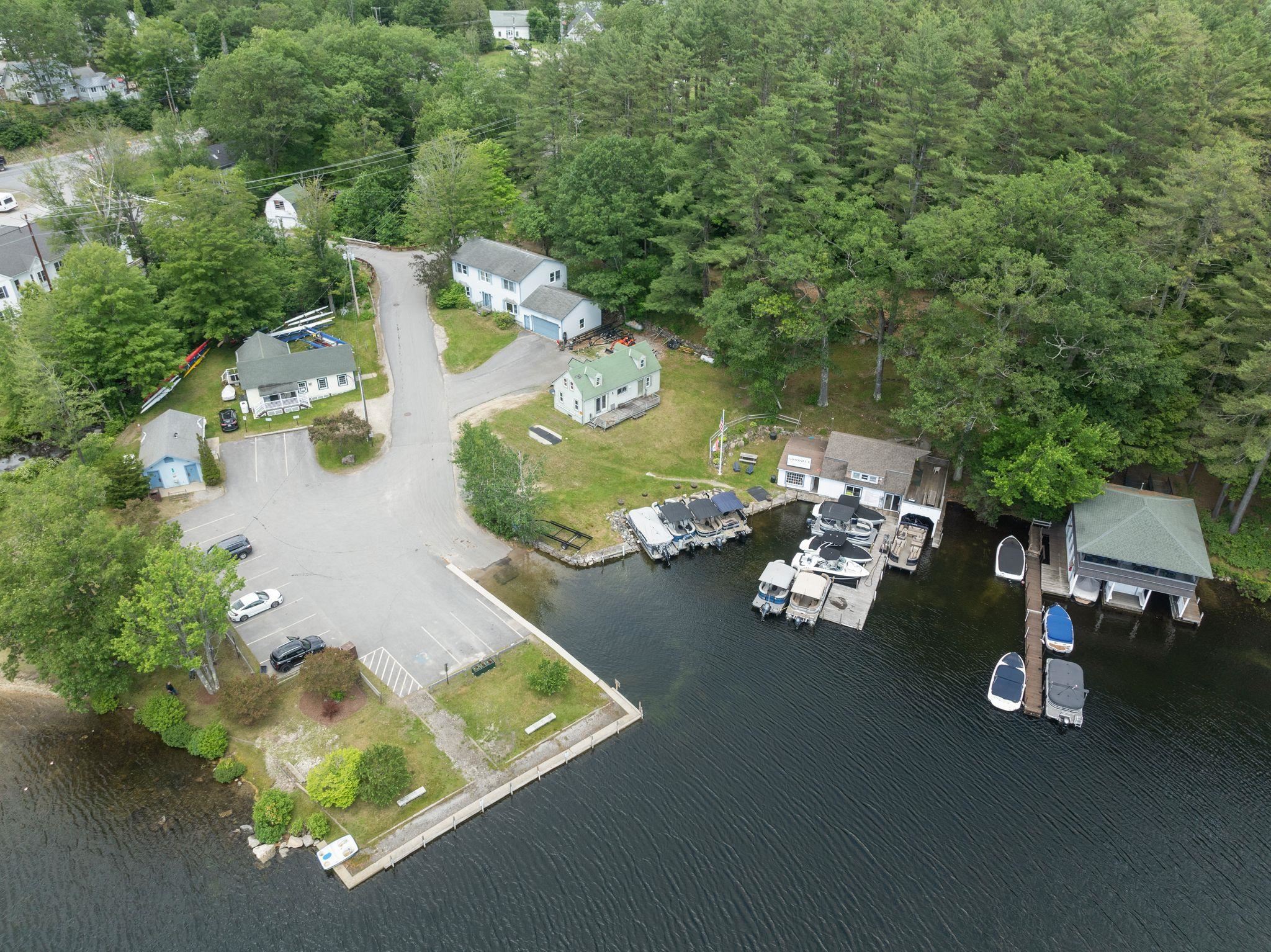 15 Cooper St, Sunapee, NH 03782