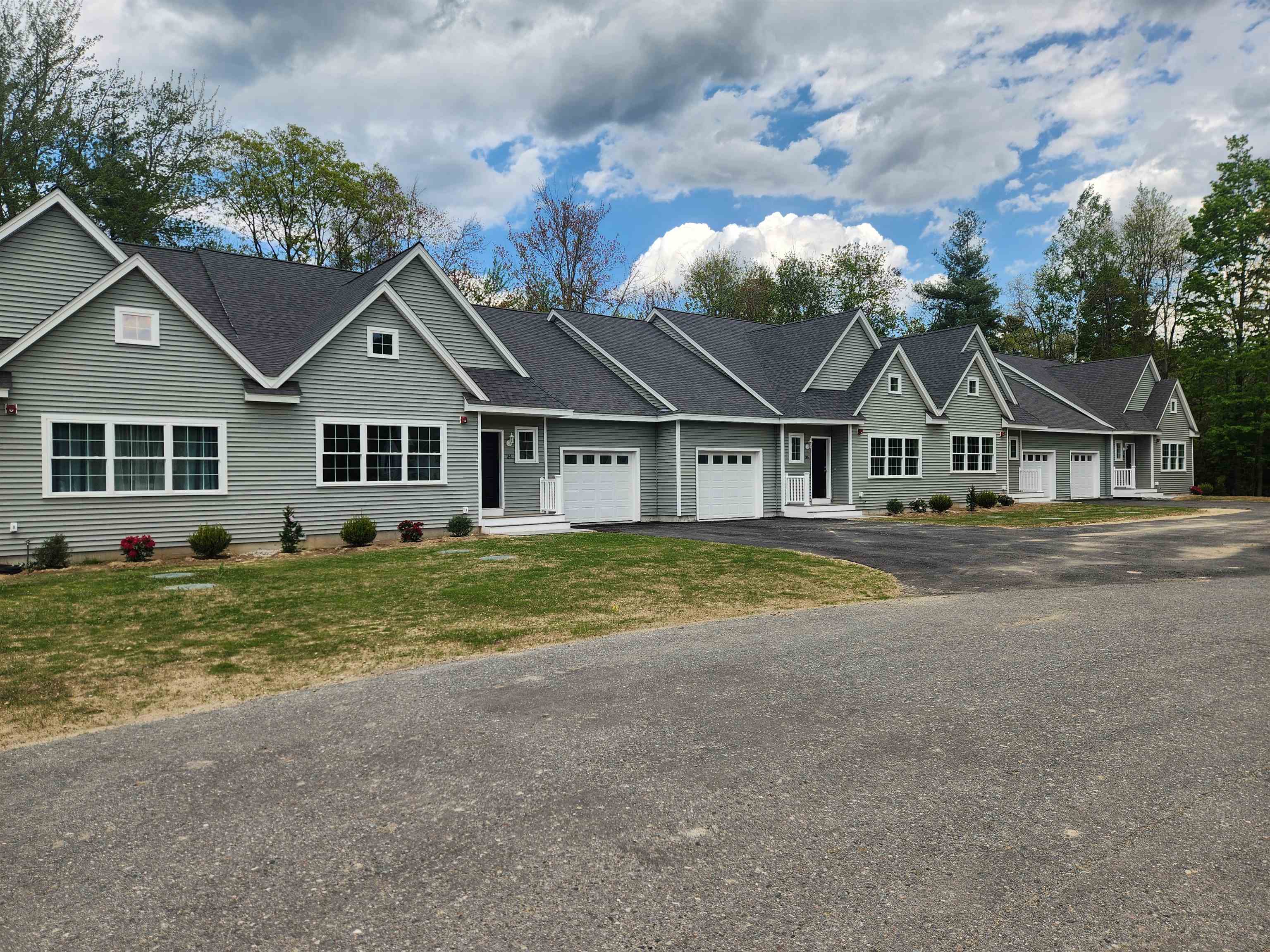 MLS 5080567: 30 Four Seasons Drive-Unit 30, Hampstead NH