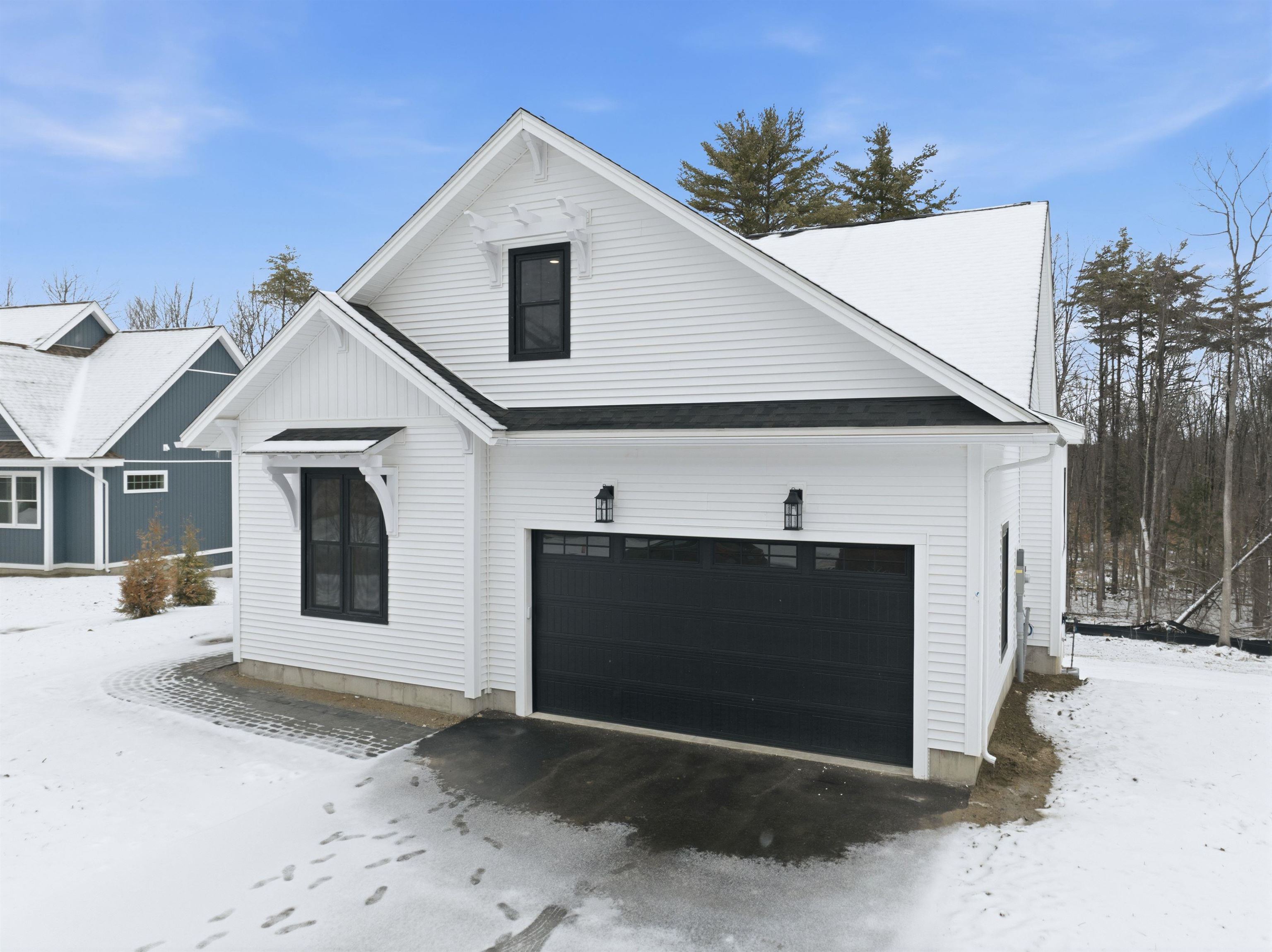76 Lady Walsingham Way, Laconia, NH 03246