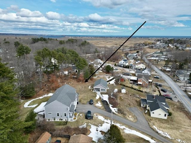 217 S Main St, Seabrook, NH 03874