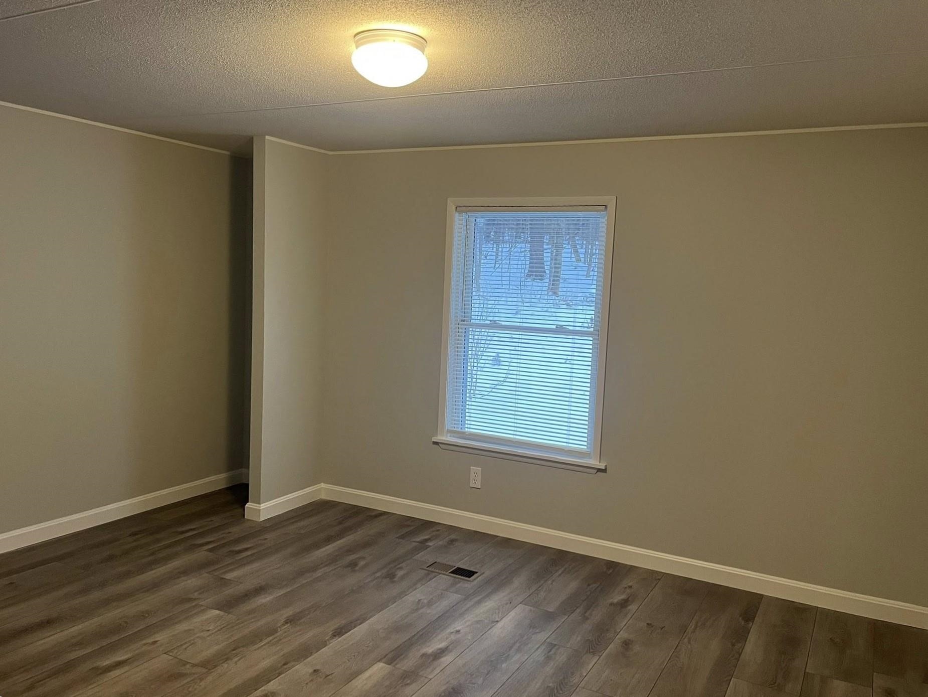 2314 East St, Clarendon, VT 05759