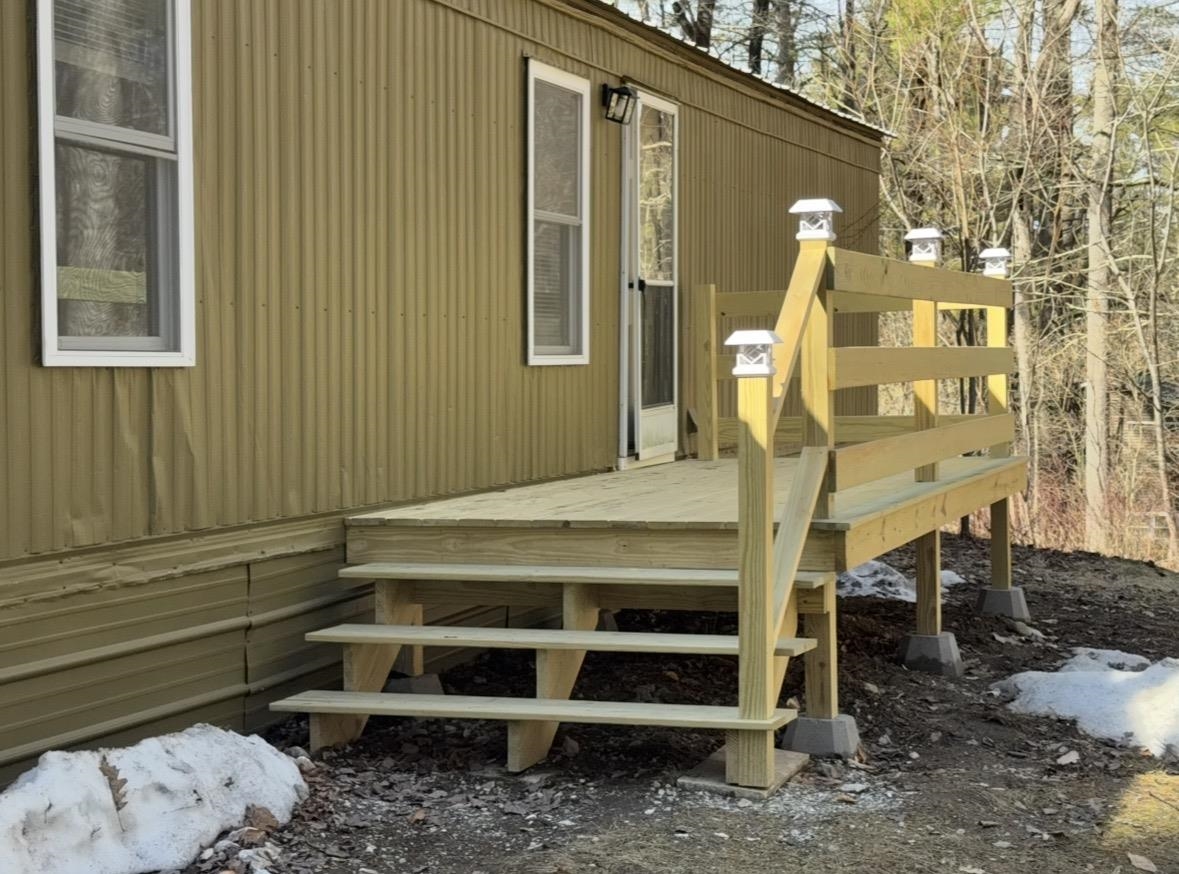 2314 East St, Clarendon, VT 05759