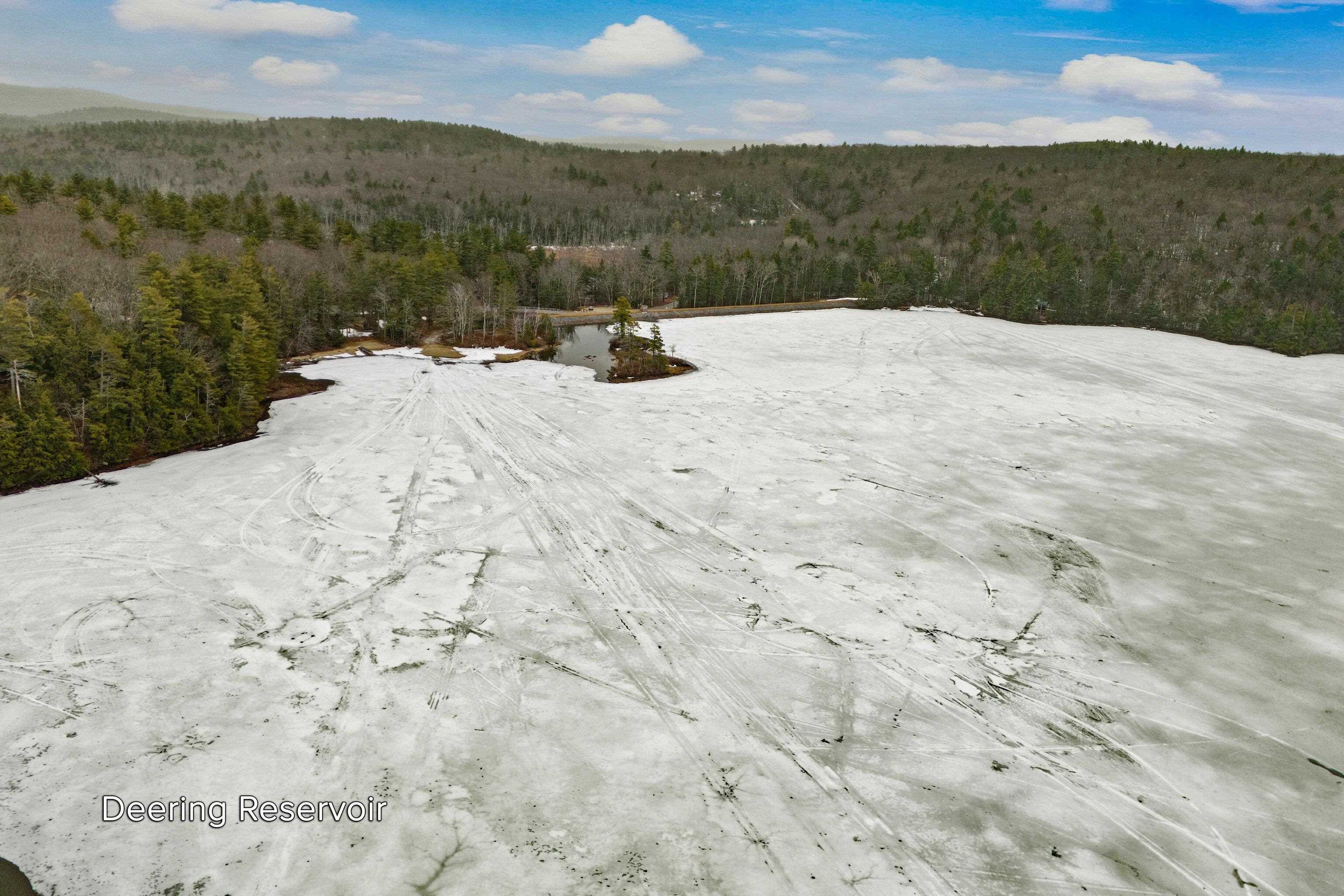 133 Reservoir Rd, Deering, NH 03244