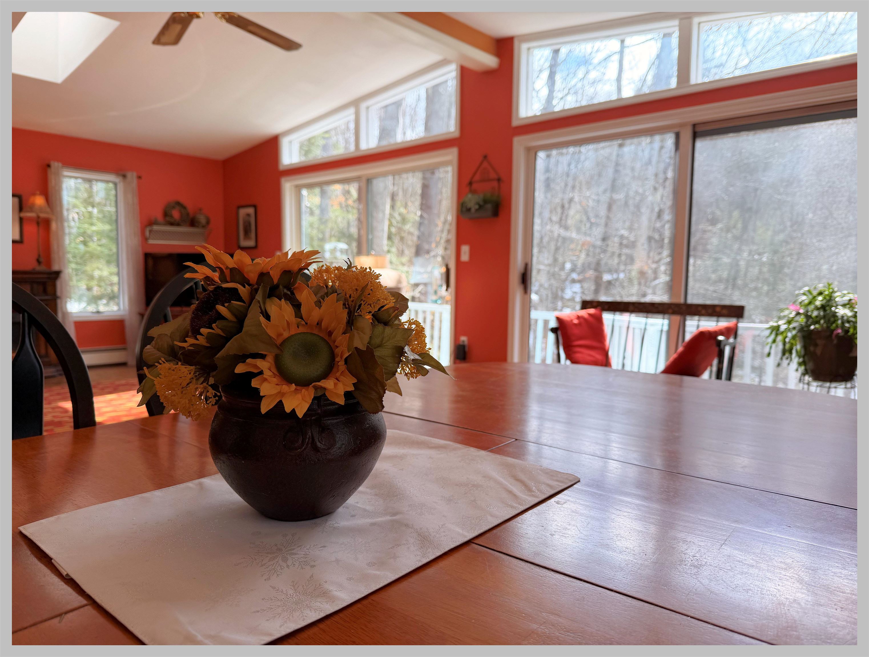 50 Pinnacle Rd, Campton, NH 03223