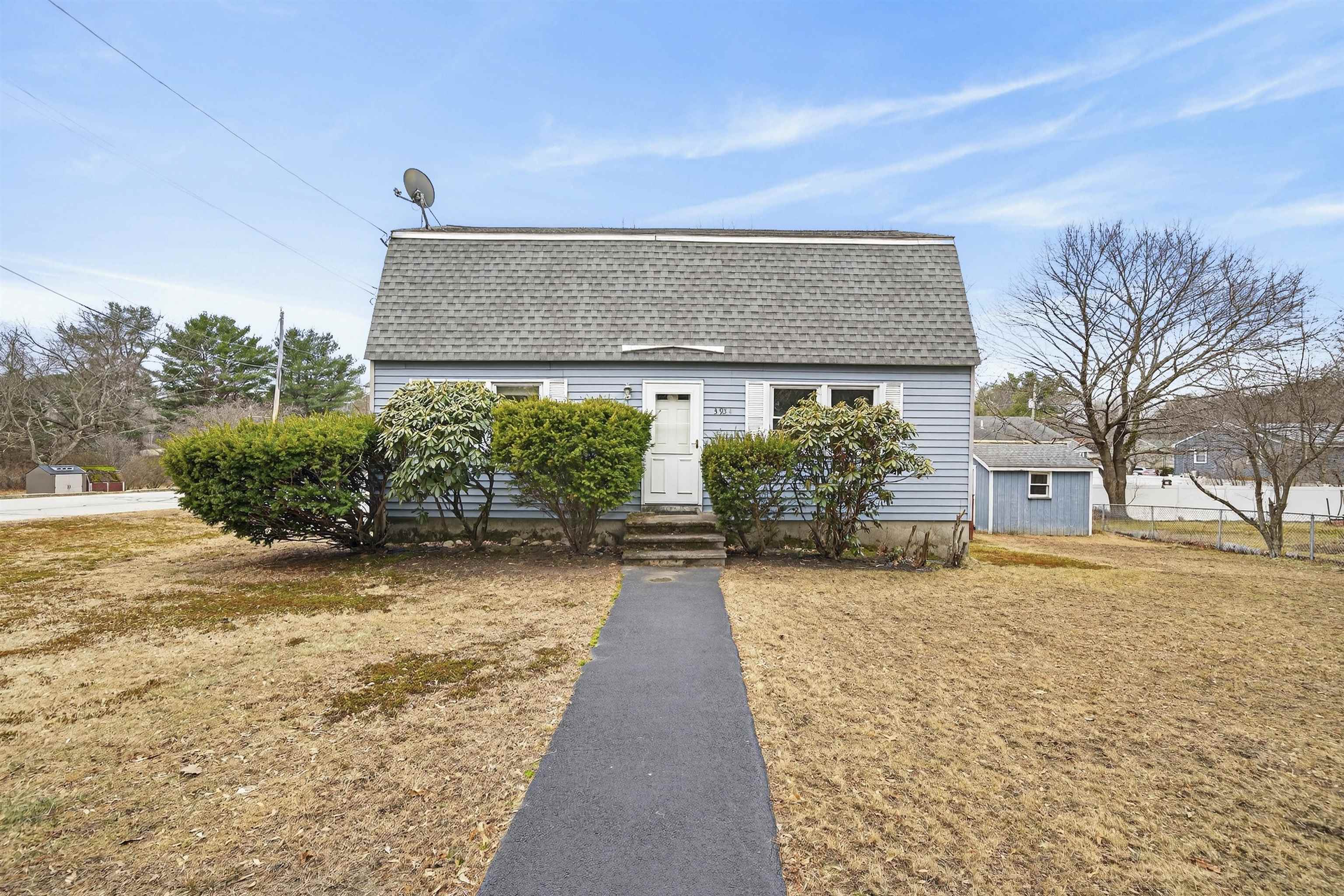 3954 Brown Ave, Manchester, NH 03103