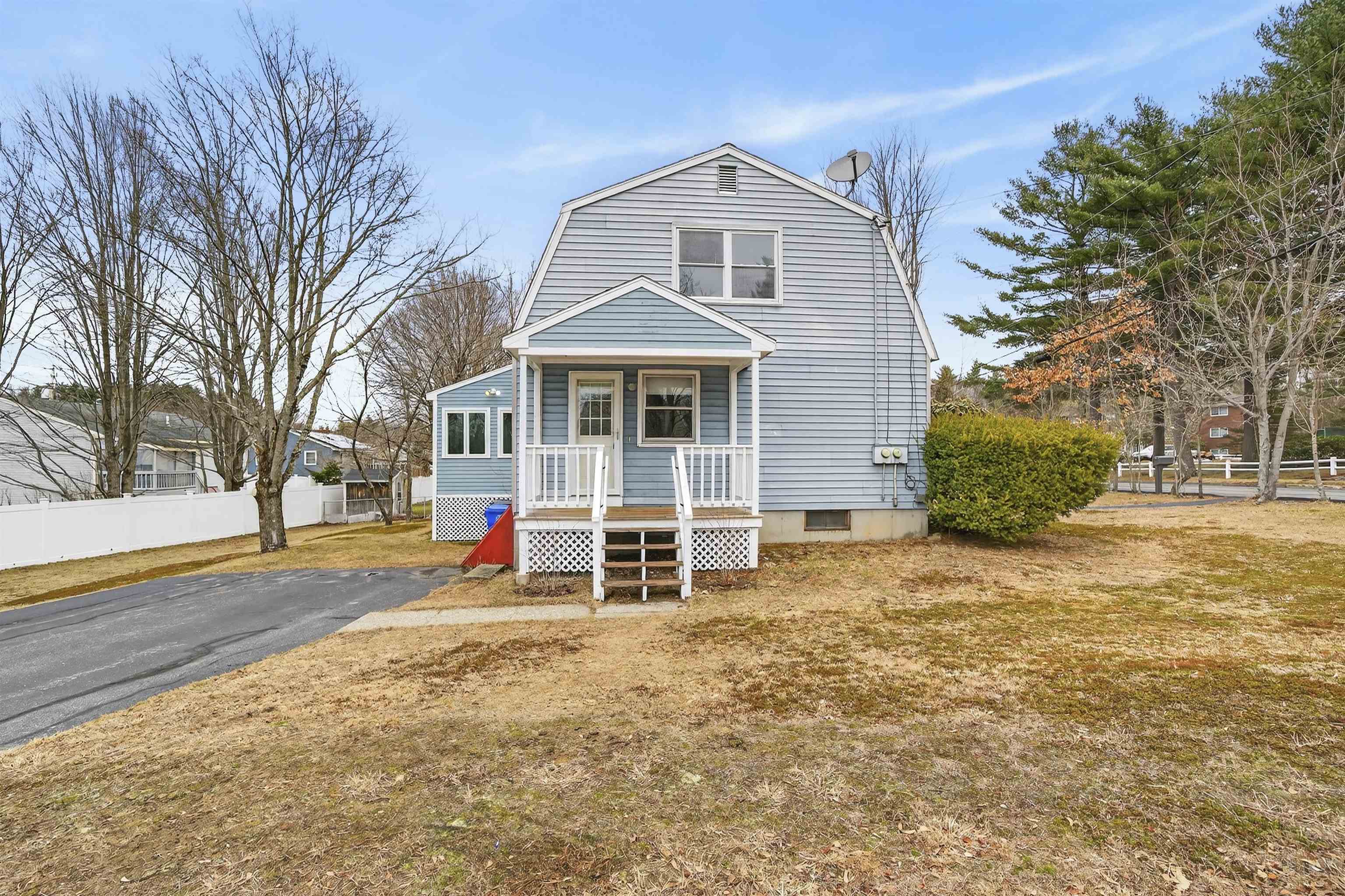 3954 Brown Ave, Manchester, NH 03103