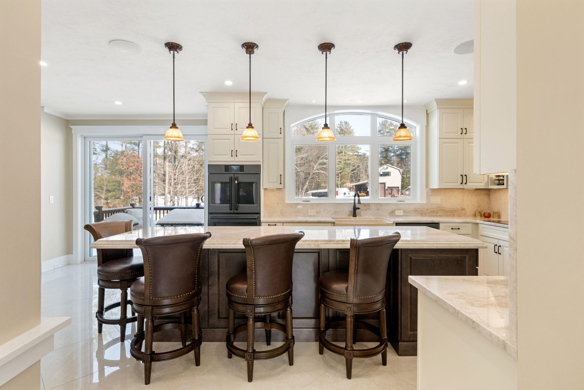 5 Osprey Ln, Nashua, NH 03062