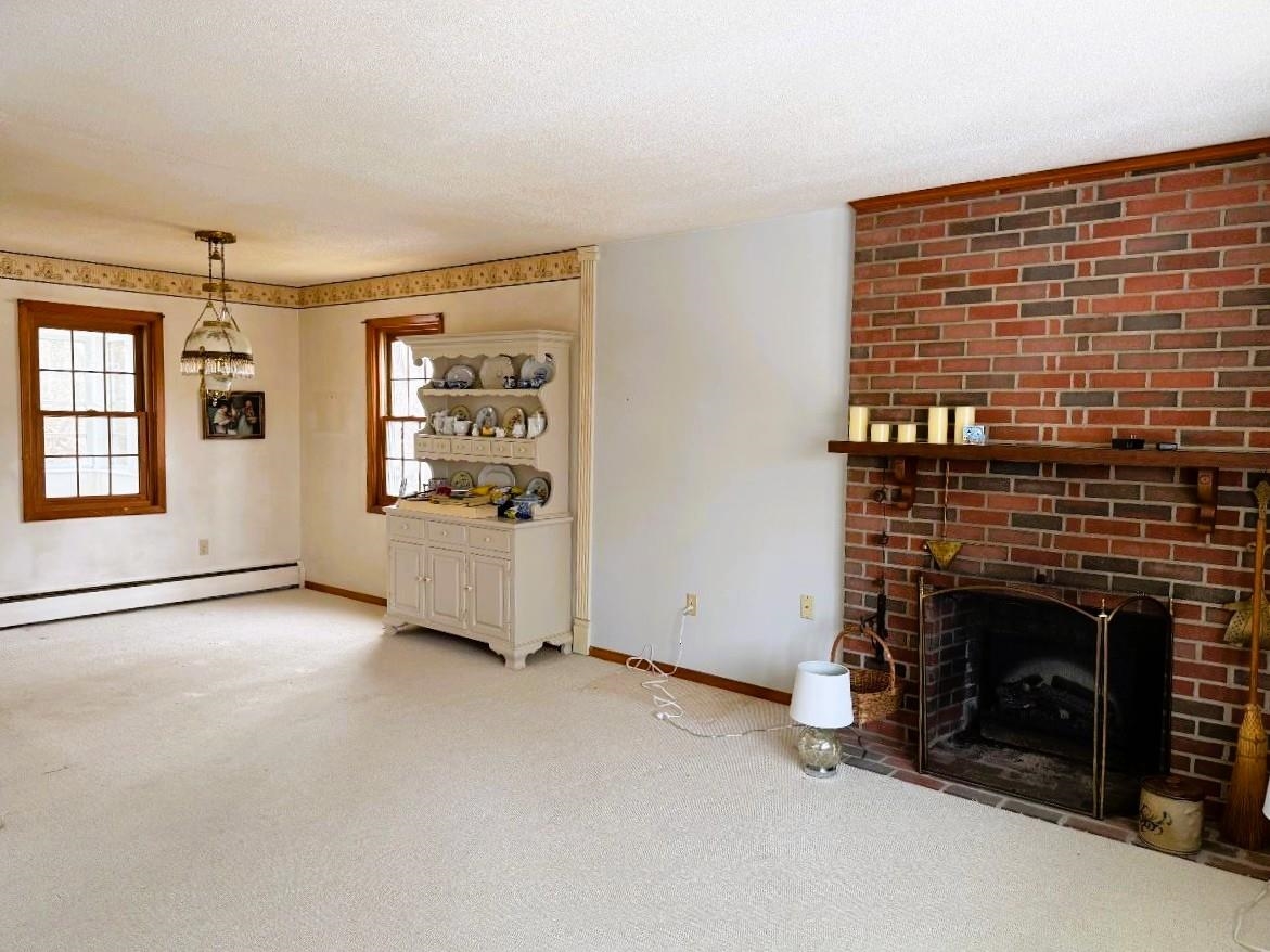 59 White Rock Hill Rd, Bow, NH 03304