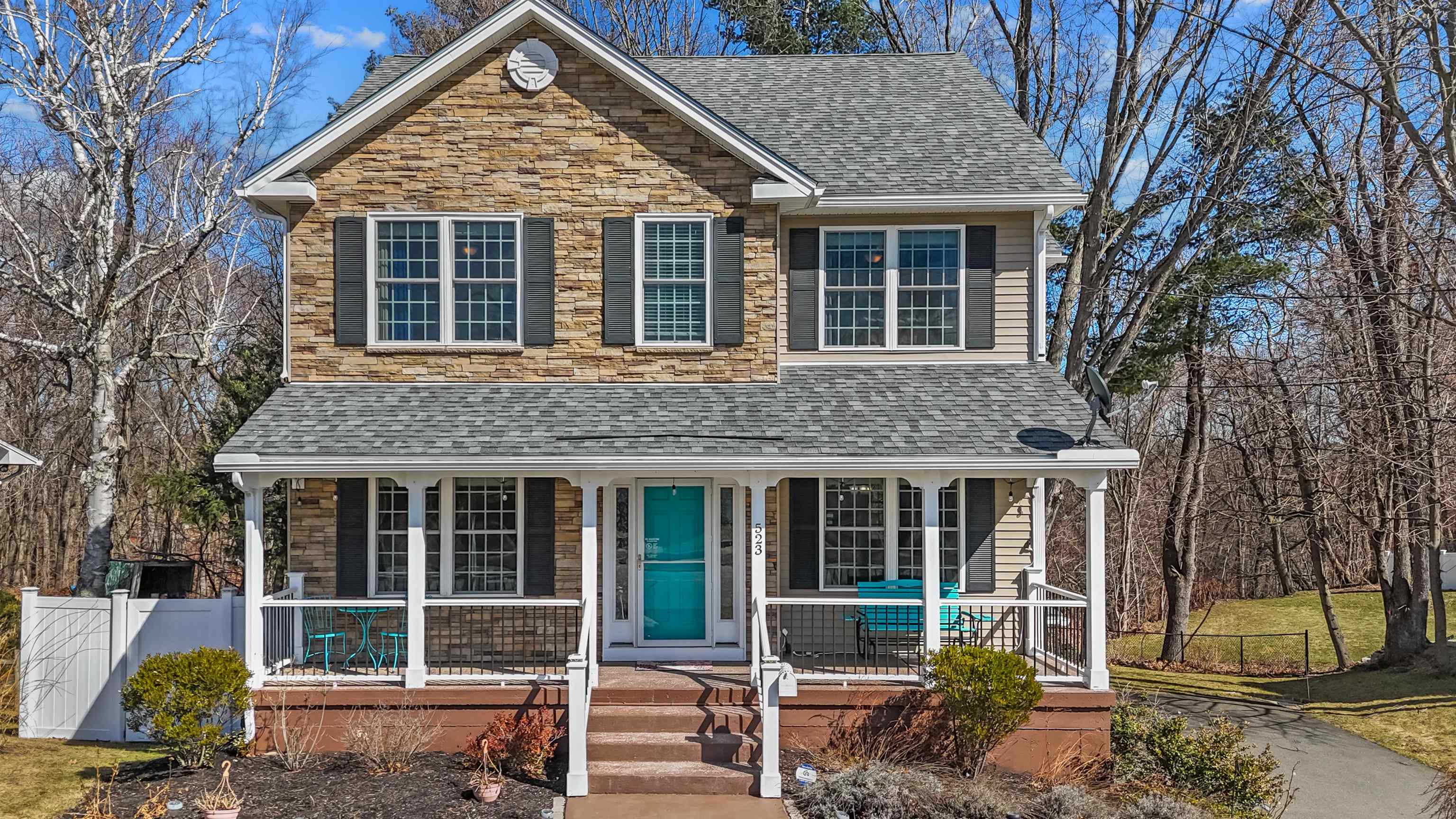 523 Coolidge Ave, Manchester, NH 03102