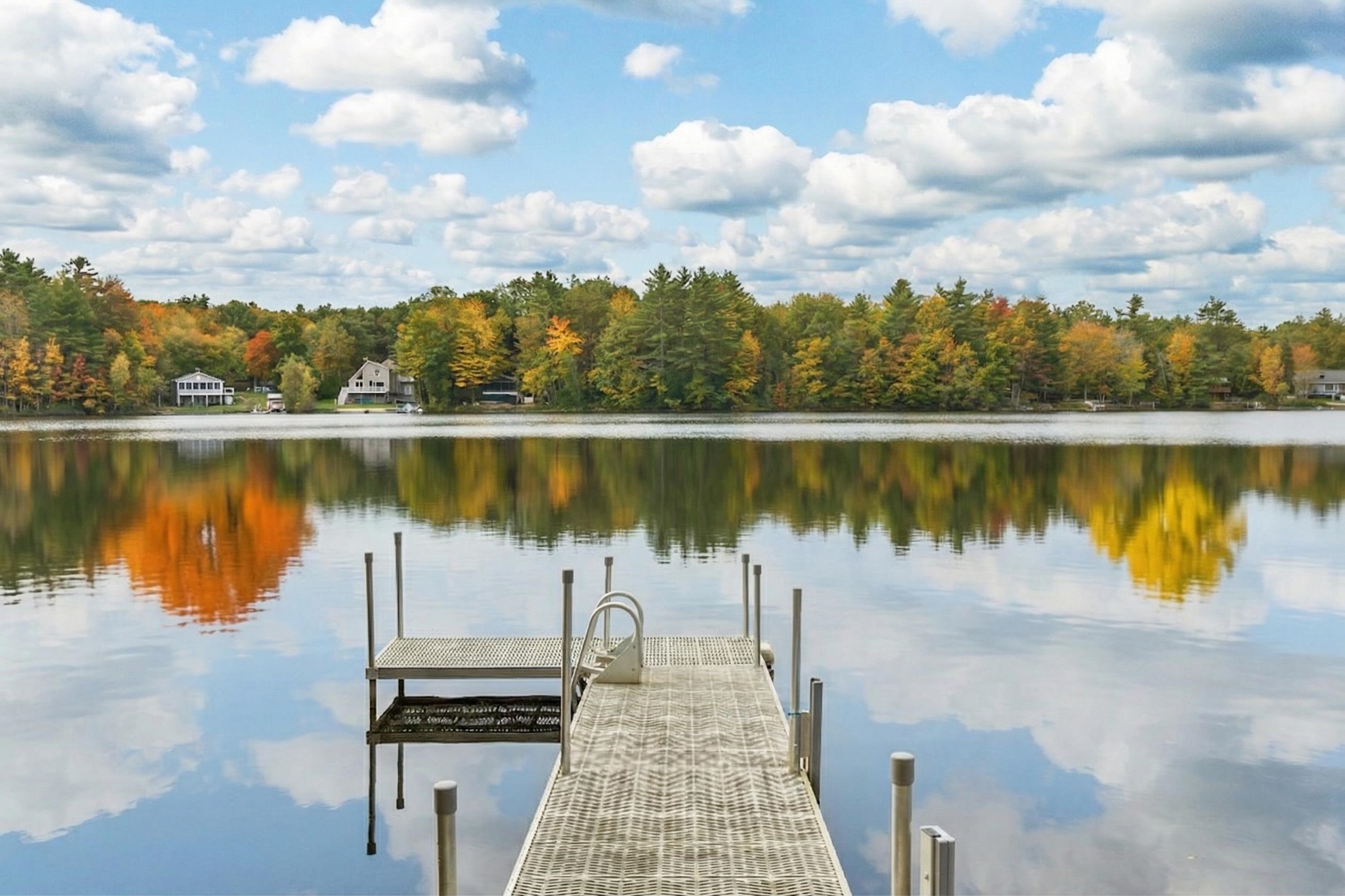 157 Georgetown Dr, Barnstead, NH 03225