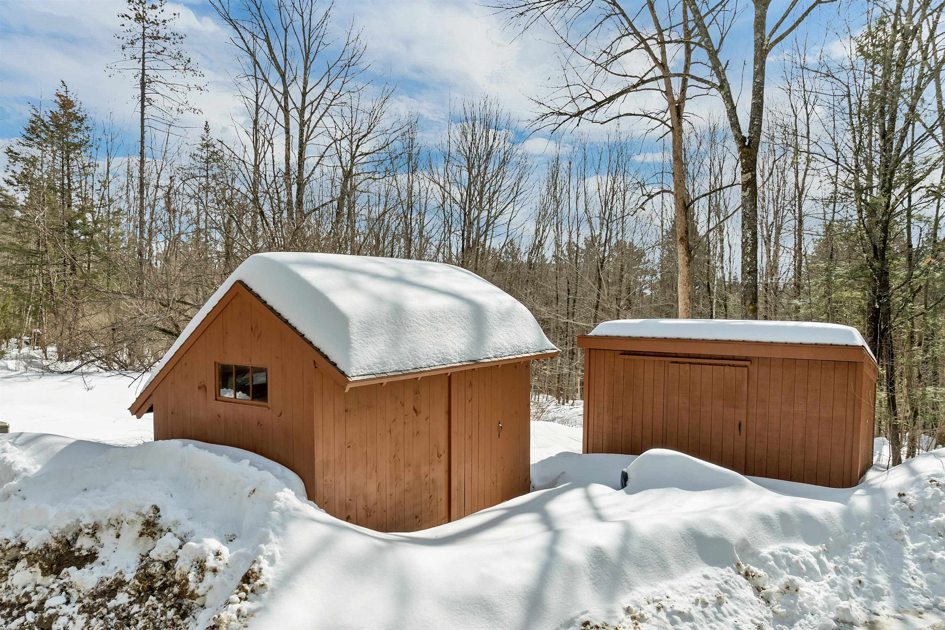 300 Maple Ridge Rd, Sandwich, NH 03227